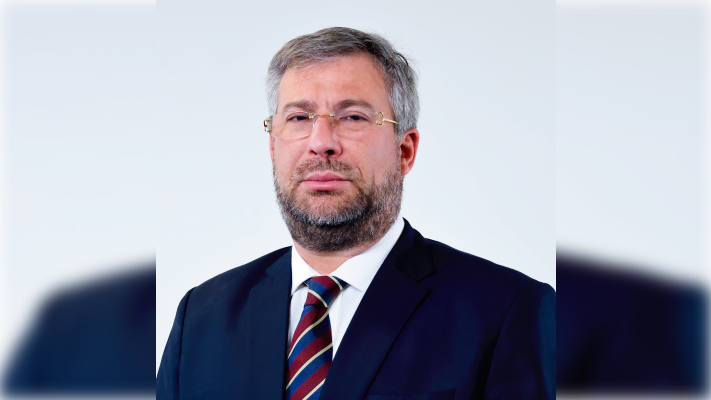 Piero Corvetto, director de la ONPE, renuncia en medio de críticas por elecciones en Perú