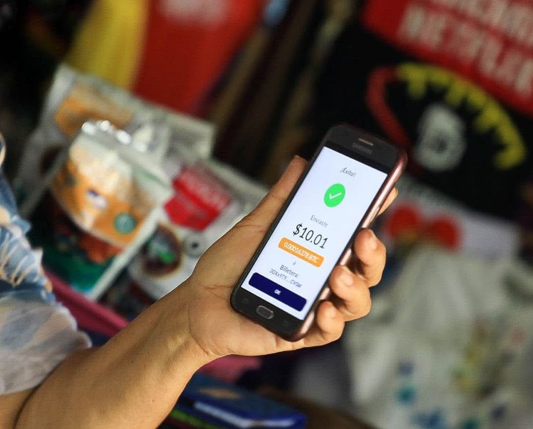 Chivo cambia de manos: la segunda vida de la billetera que iba a “bitcoinizar” El Salvador Chivo cambia de manos: la segunda vida de la billetera que iba a “bitcoinizar” El Salvador