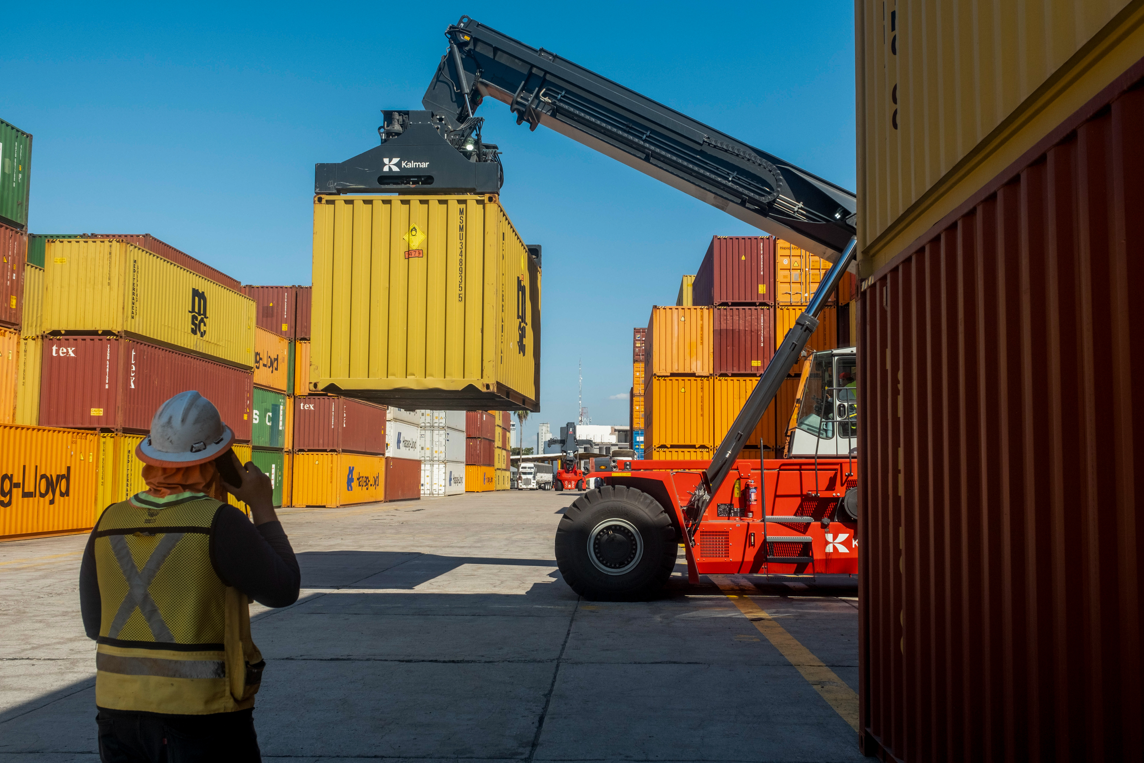 México espera nuevo arancel de EE.UU. por superávit comercial récord México espera nuevo arancel de EE.UU. por superávit comercial récord