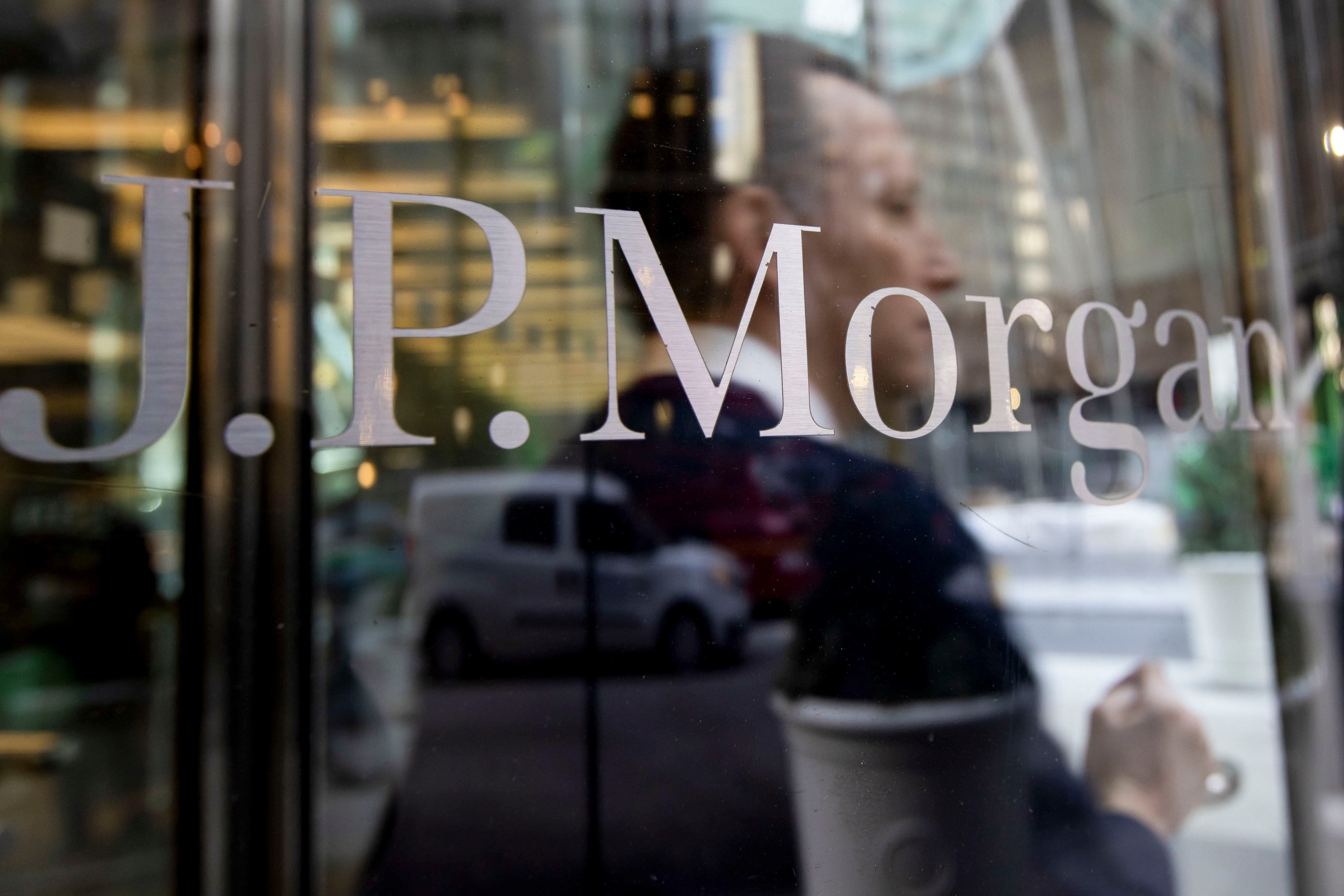 Family offices querem priorizar IA, mas peso no portfólio é limitado, diz J.P. Morgan