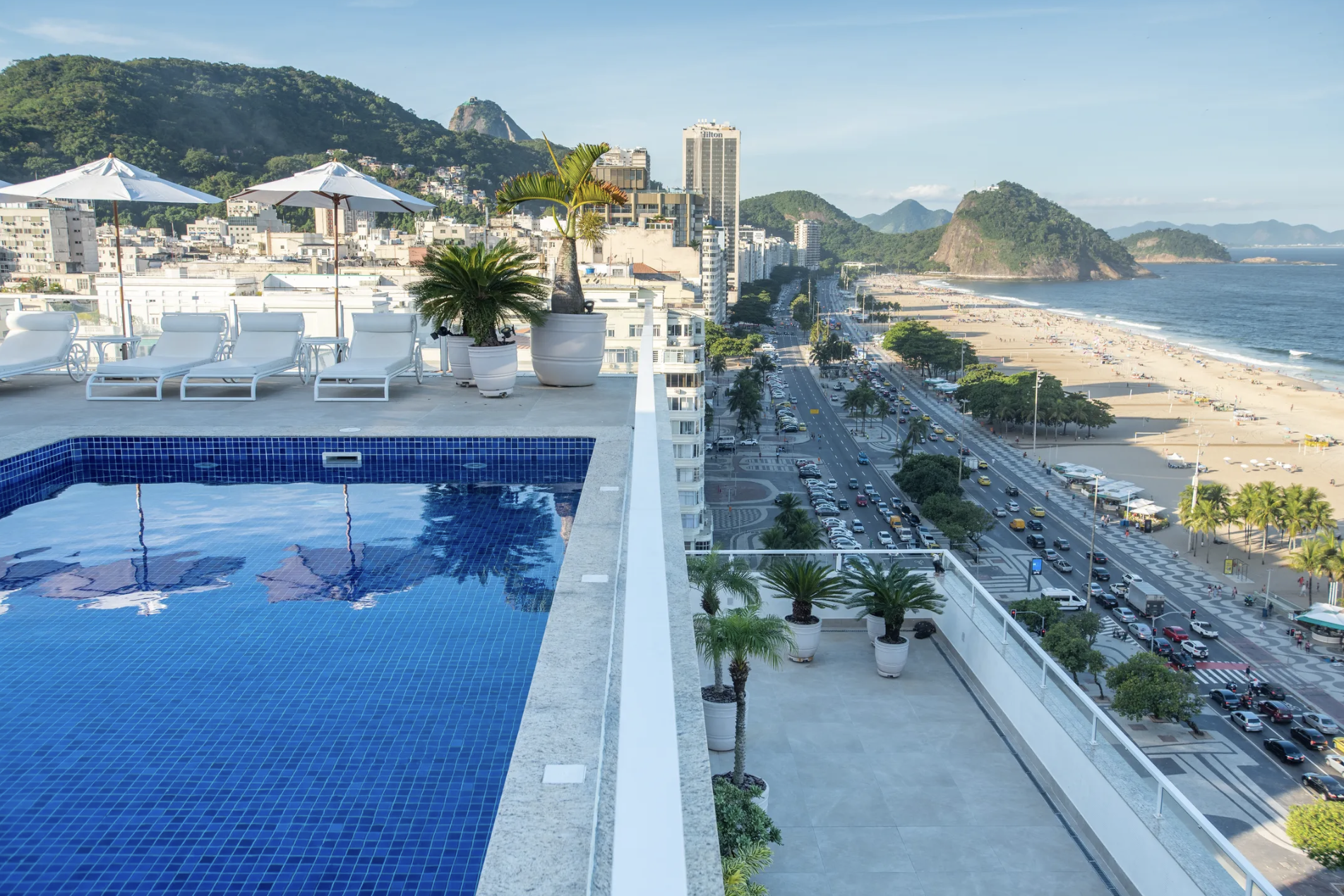 Saída de moradores do Chopin, ao lado do Copacabana Palace, movimenta mercado de luxo