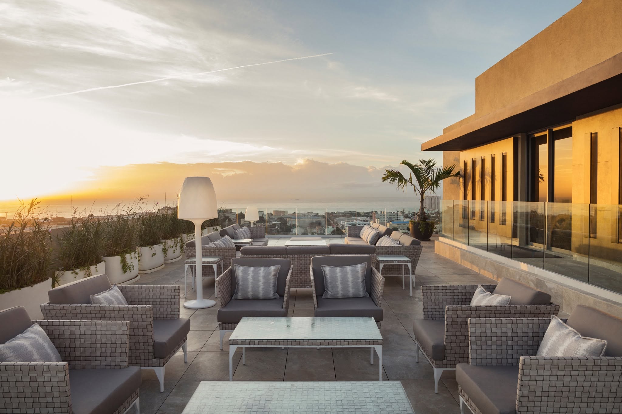 Hoteles históricos, vistas a la selva y lujo urbano: 11 alojamientos de Centroamérica y el Caribe