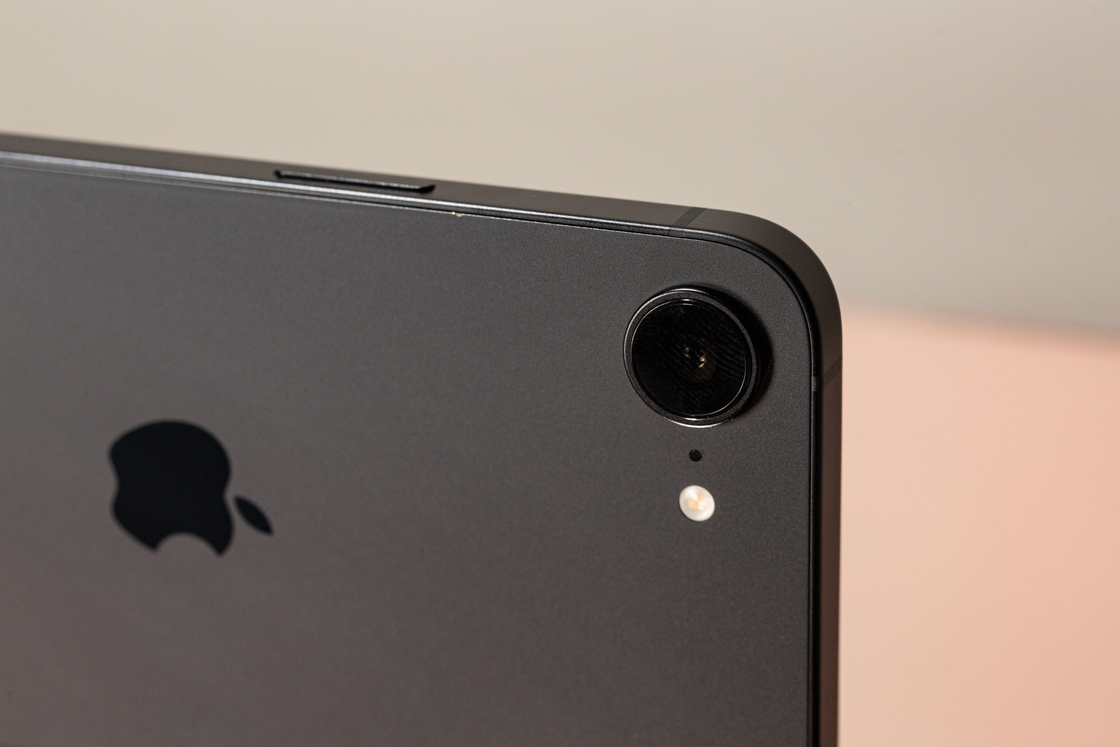 Apple da indicios del precio final del iPhone 17e Apple da indicios del precio final del iPhone 17e