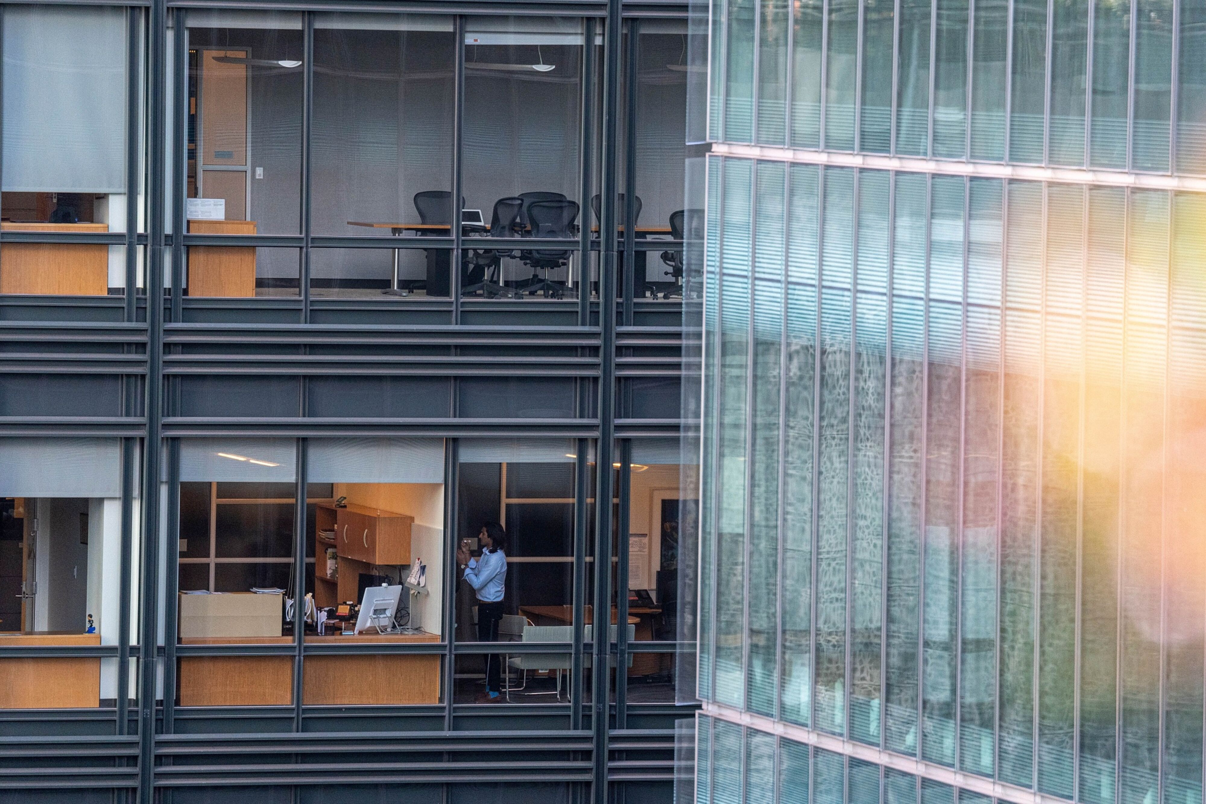 Por que investir em um escritório para home office? – Porte Empresa Jr.
