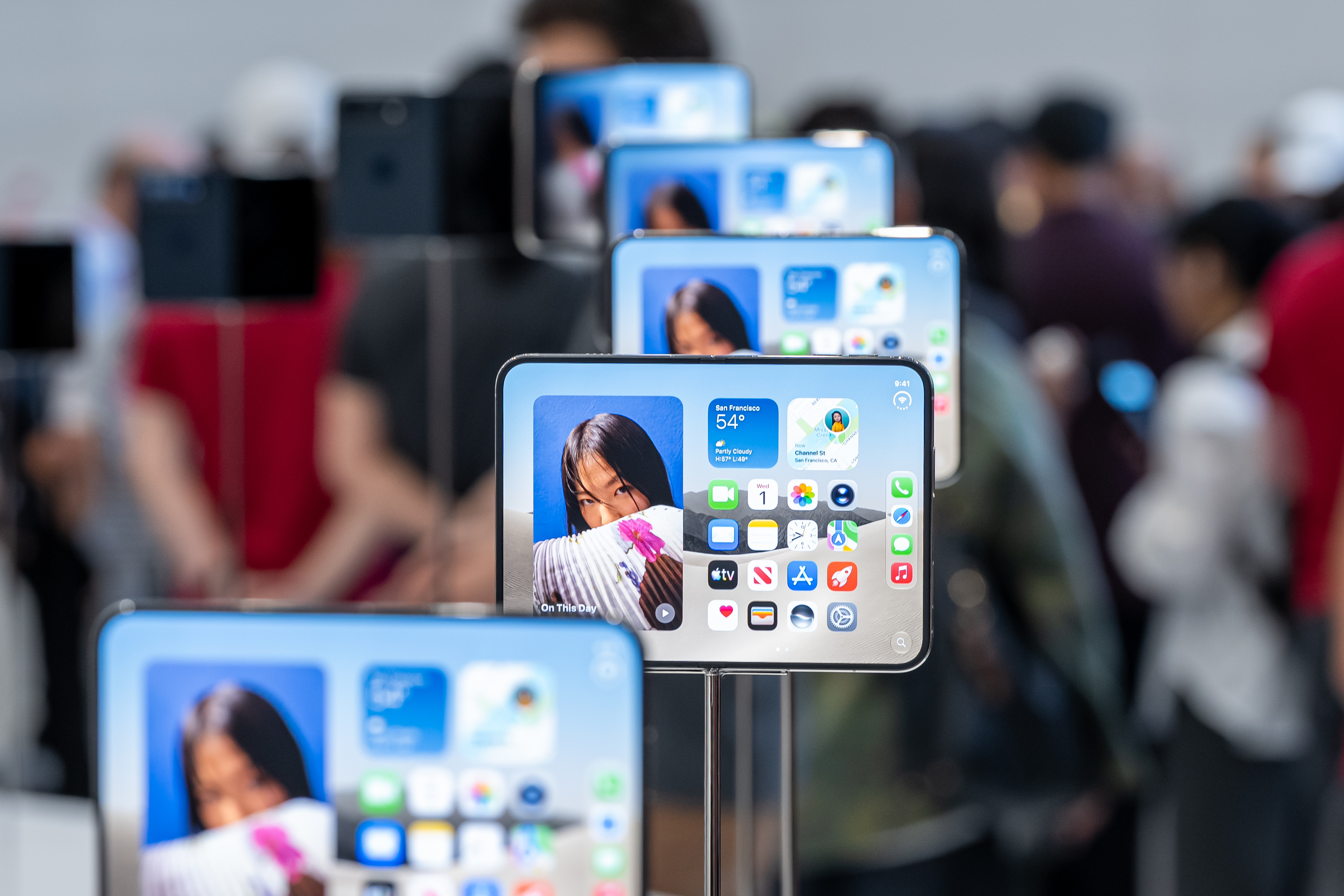 ¿Cuántos salarios mínimos cuesta el iPhone 18 Pro en Colombia en 2026?