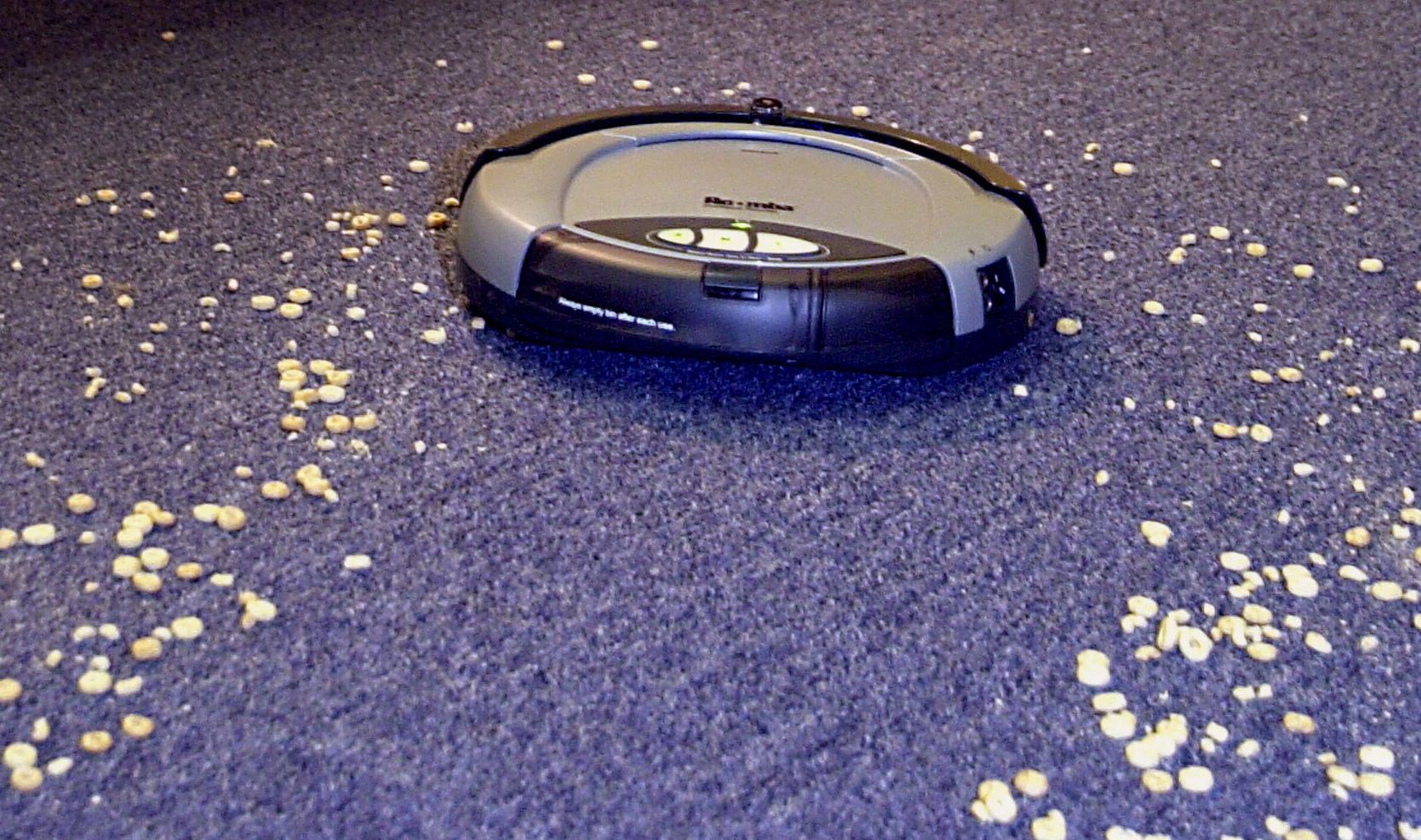 Почему горят роботы пылесосы. IROBOT Roomba 2002.