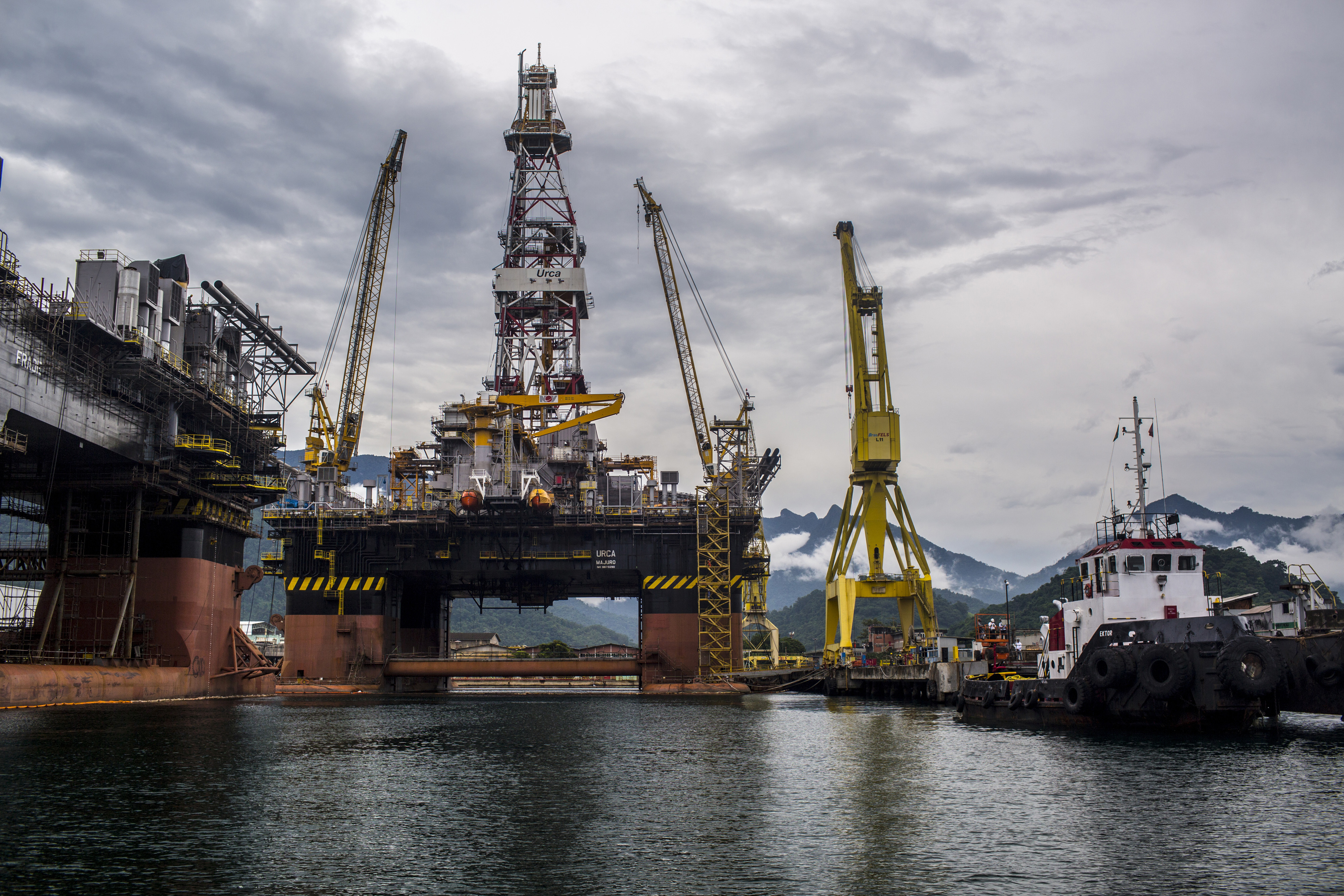 Petrobras tem lucro de R$ 110 bi em 2025 com alta da produção e ganhos cambiais