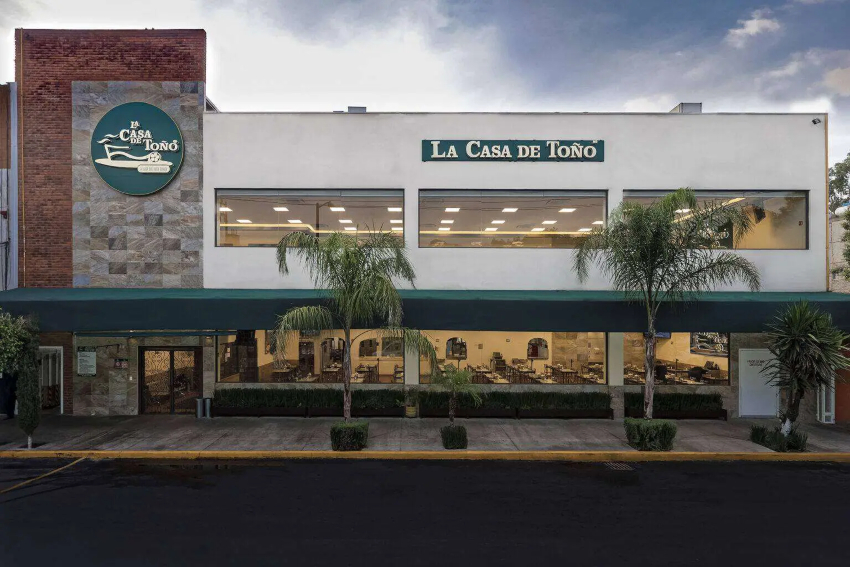 Grupo Gigante está detrás de la intención de venta de La Casa de Toño Grupo Gigante está detrás de la intención de venta de La Casa de Toño