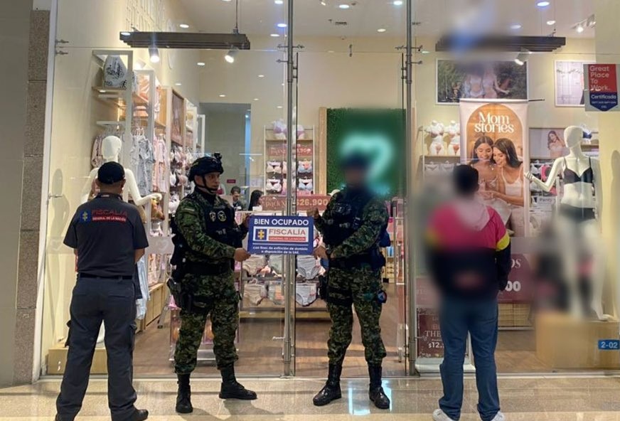 Fiscalía impone medidas con fines de extinción de dominio contra 405 locales de Lili Pink