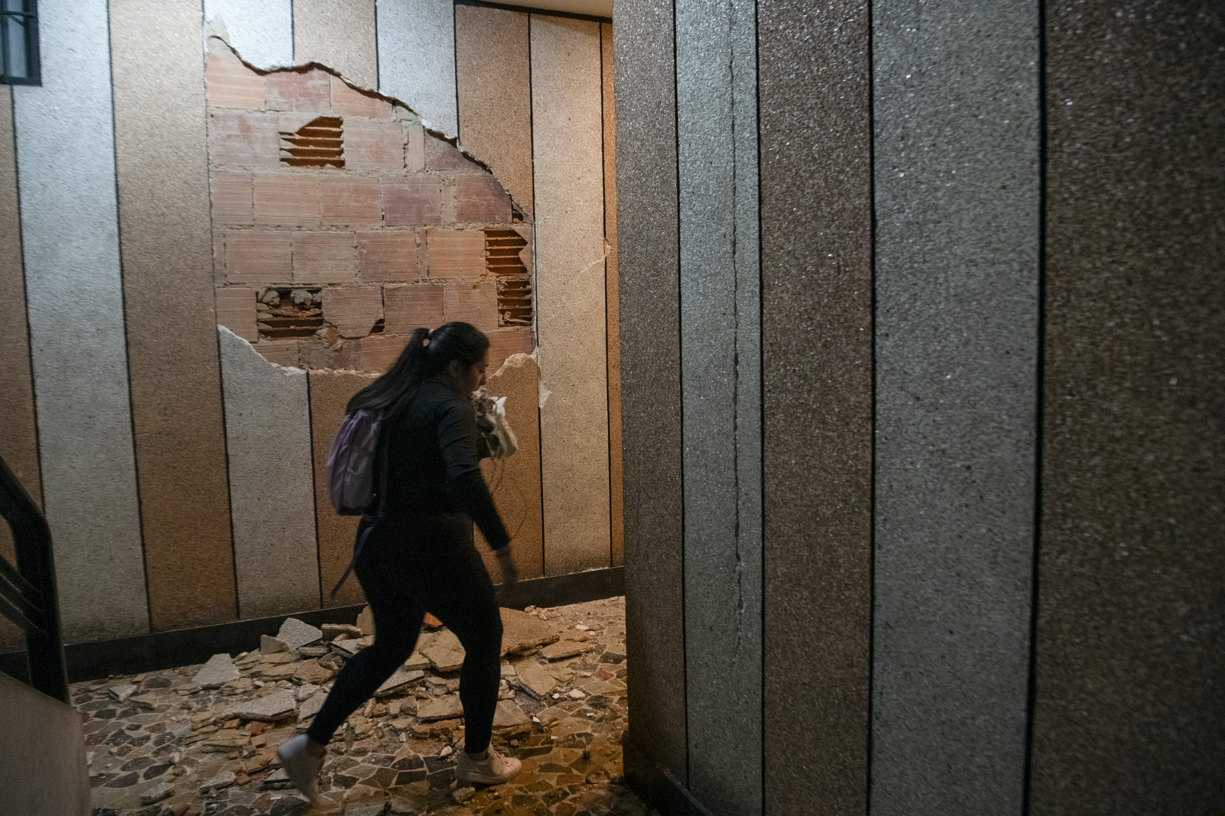ONU y Venezuela acuerdan adquirir 10.000 bolsas para cadáveres tras doble terremoto ONU y Venezuela acuerdan adquirir 10.000 bolsas para cadáveres tras doble terremoto