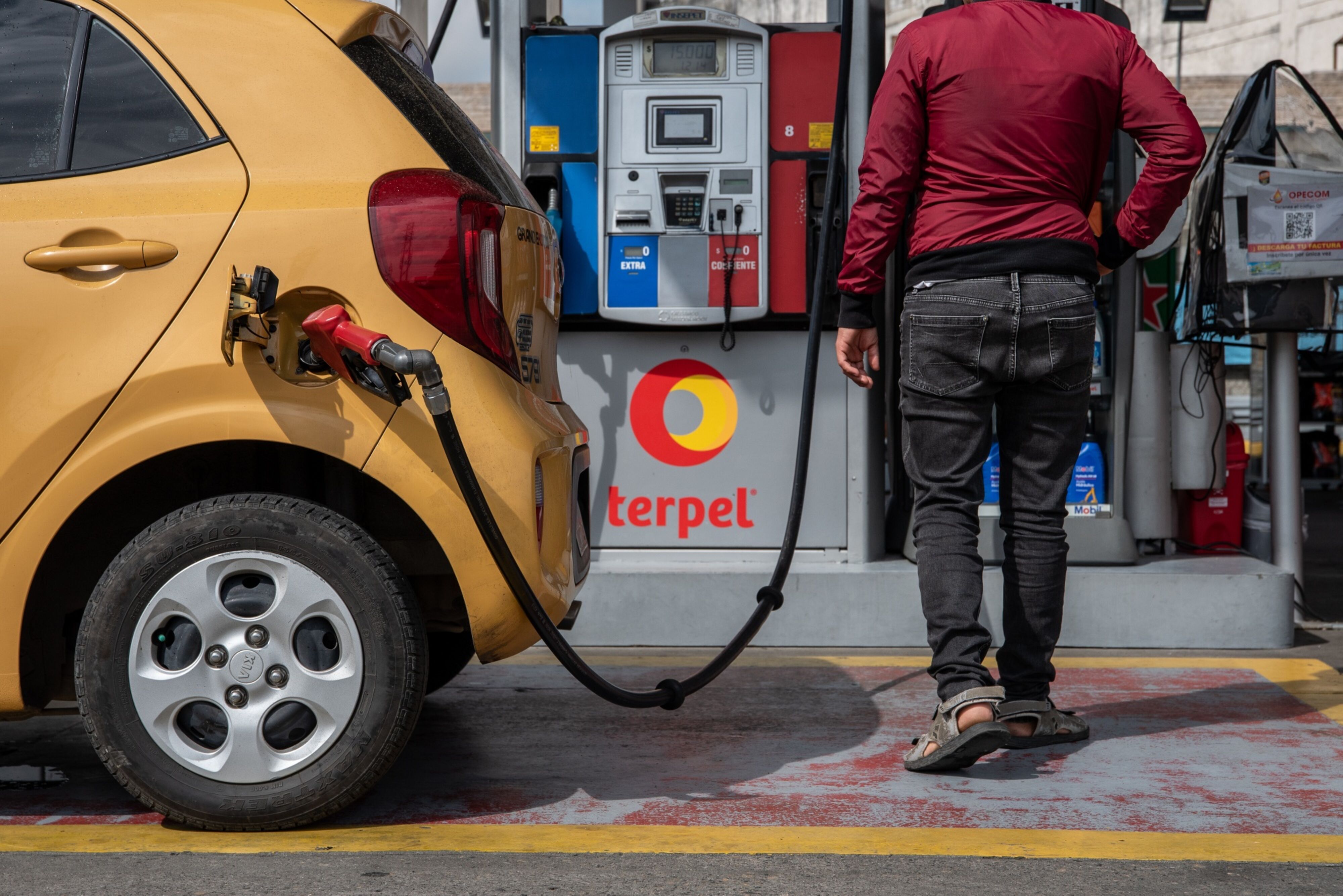 Déficit de fondo de combustibles vuelve a ser un problema: ¿viene aumento sostenido del precio de la gasolina? Déficit de fondo de combustibles vuelve a ser un problema: ¿viene aumento sostenido del precio de la gasolina?