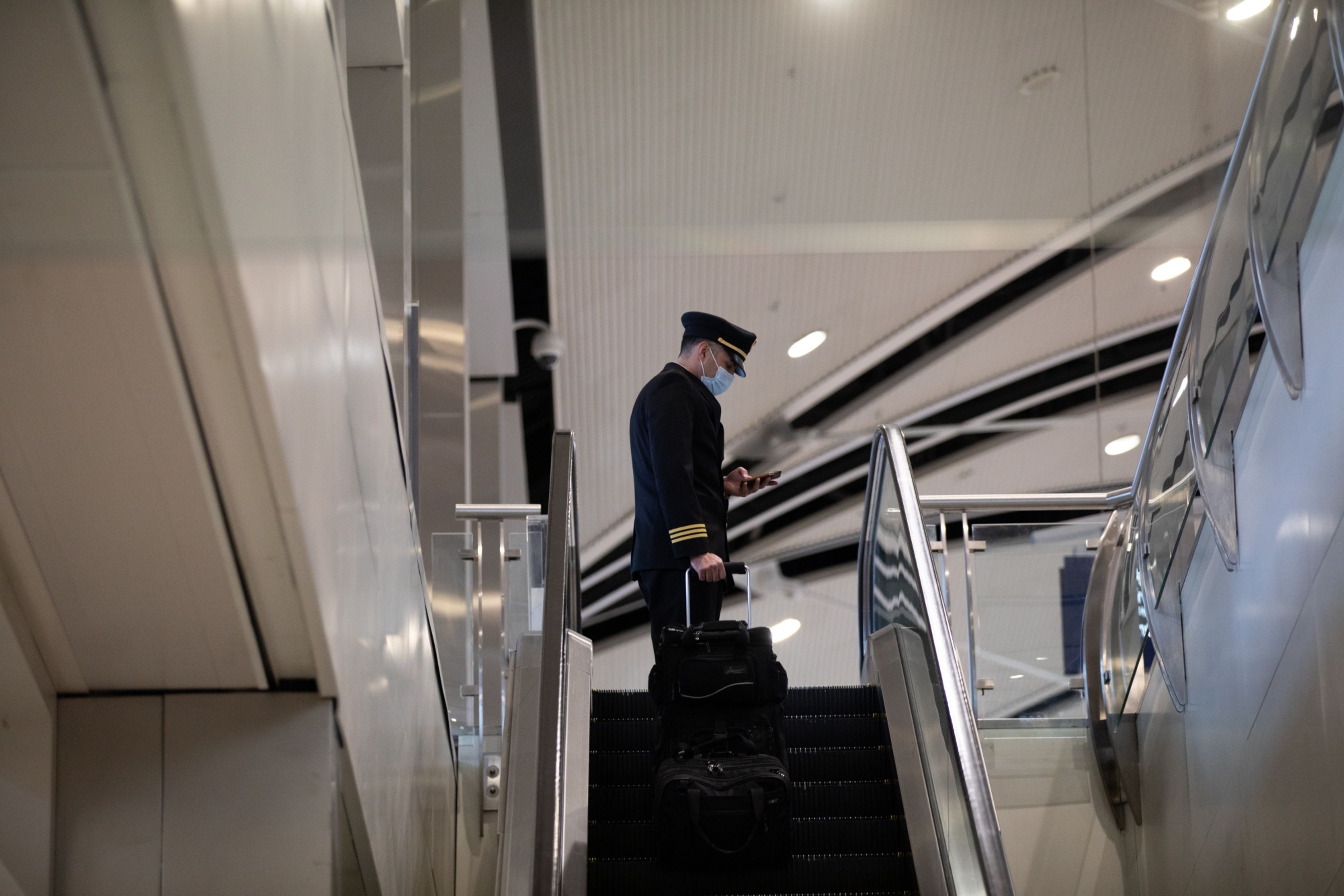 Cuanto Cobra Un Piloto Comercial En Argentina Un tercio de los pilotos de todo el mundo no vuelan mientras pandemia  persiste
