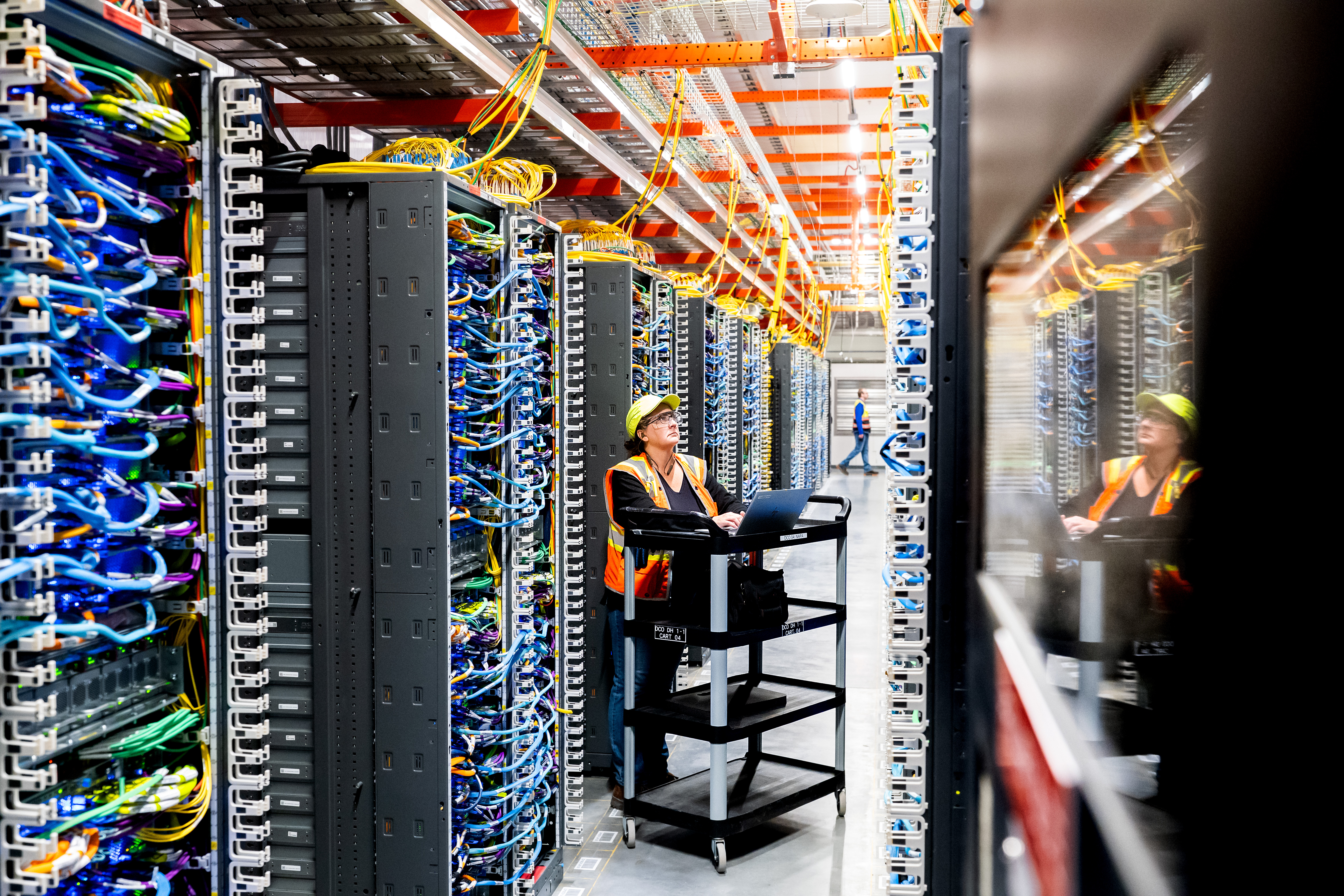 Redata coloca o Brasil no radar de investimentos globais, diz VP da AWS para a região Redata coloca o Brasil no radar de investimentos globais, diz VP da AWS para a região