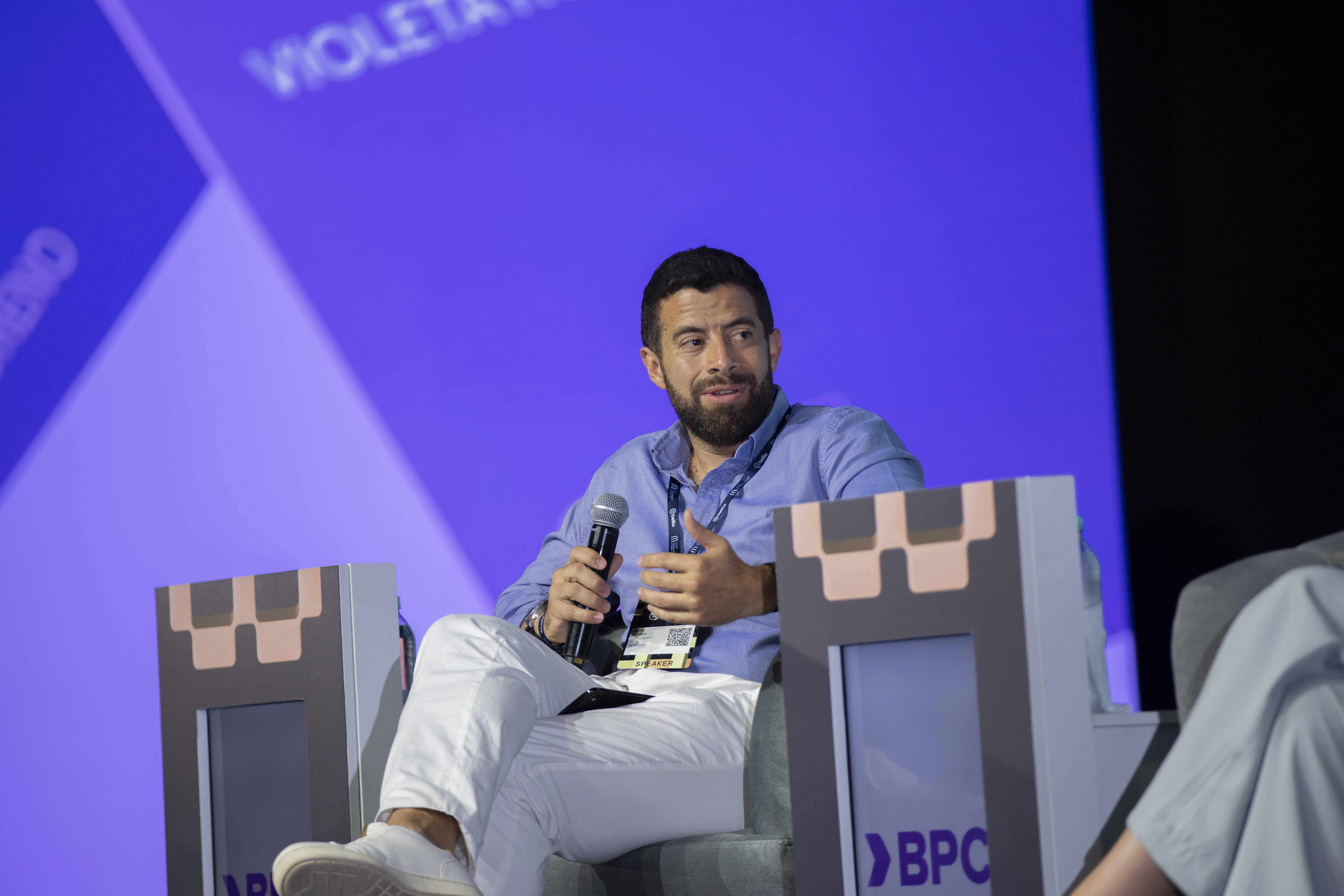 ¿Colombia será prioridad para Revolut? Así desafiará la billonaria inversión de Nu ¿Colombia será prioridad para Revolut? Así desafiará la billonaria inversión de Nu