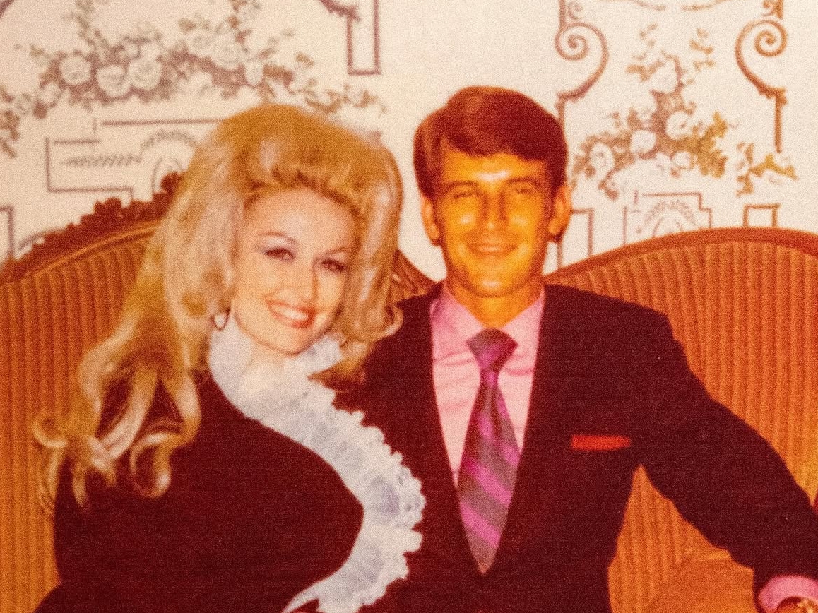 ¿Quién era Carl Dean? El empresario que acompañó a Dolly Parton durante casi seis décadas