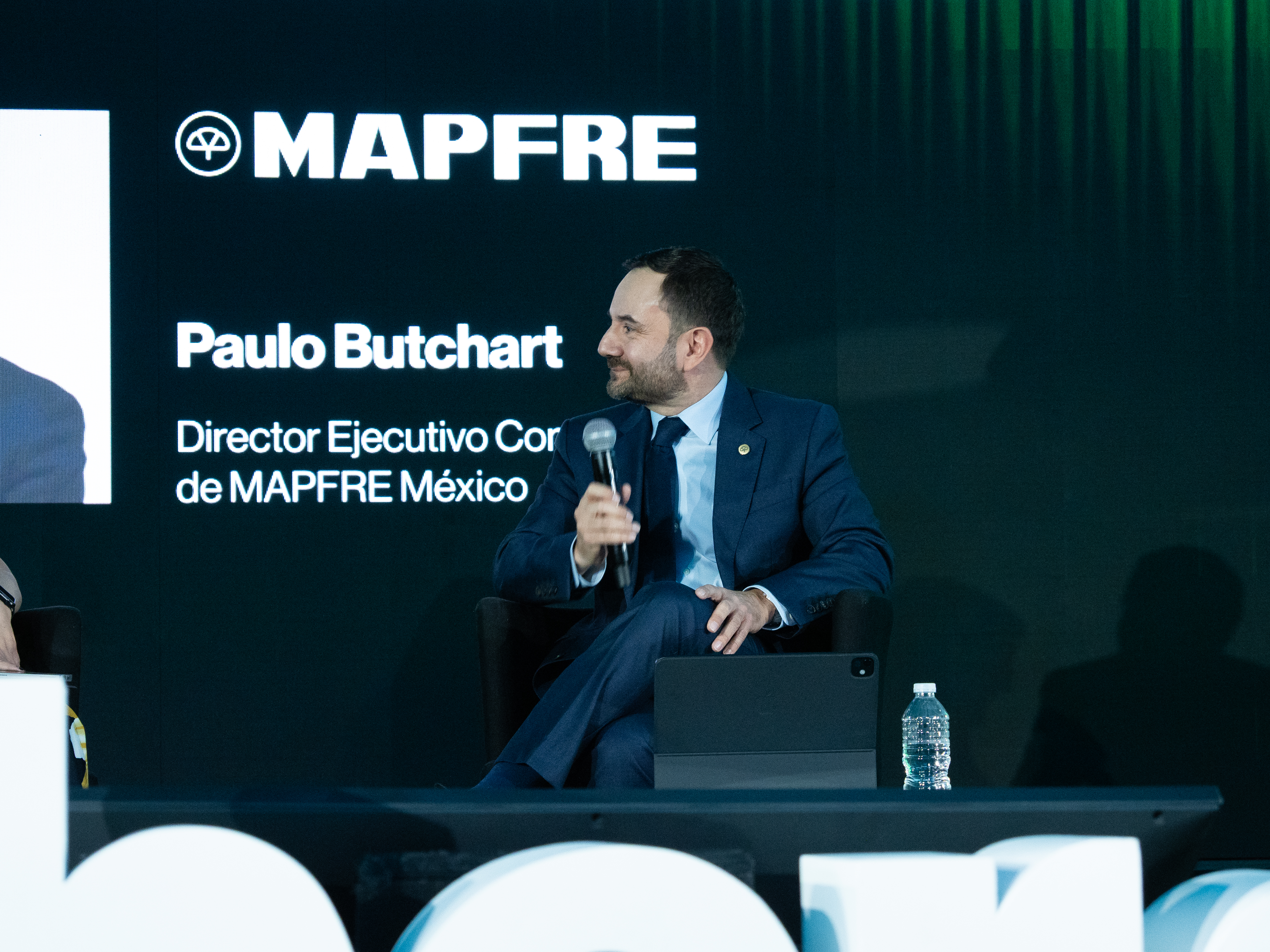 Bloomberg Línea Summit · patrocinio 05