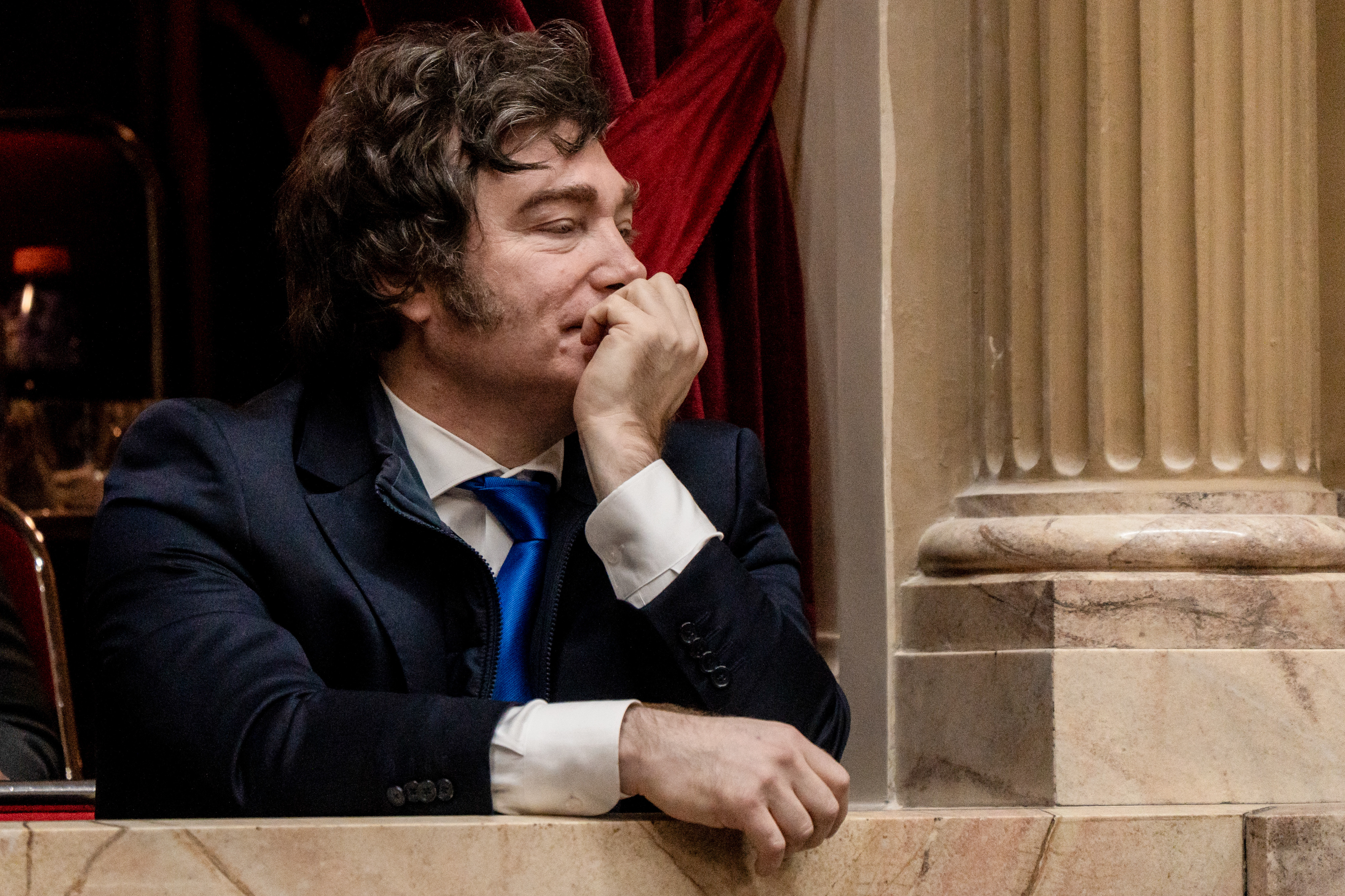 Reformas, reservas y un trade off: tres desafíos para Milei en su tercer año como presidente