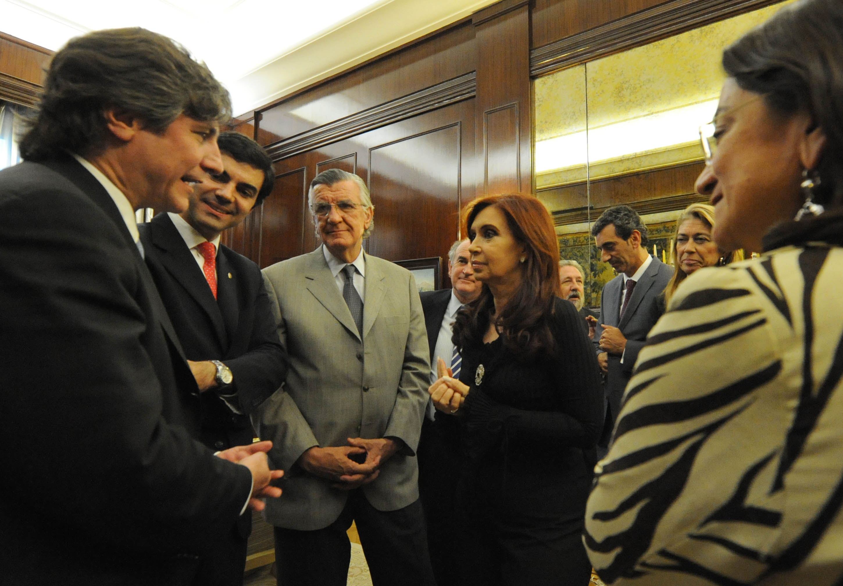 A 15 años del regreso del cepo cambiario en Argentina: qué impacto económico tuvo