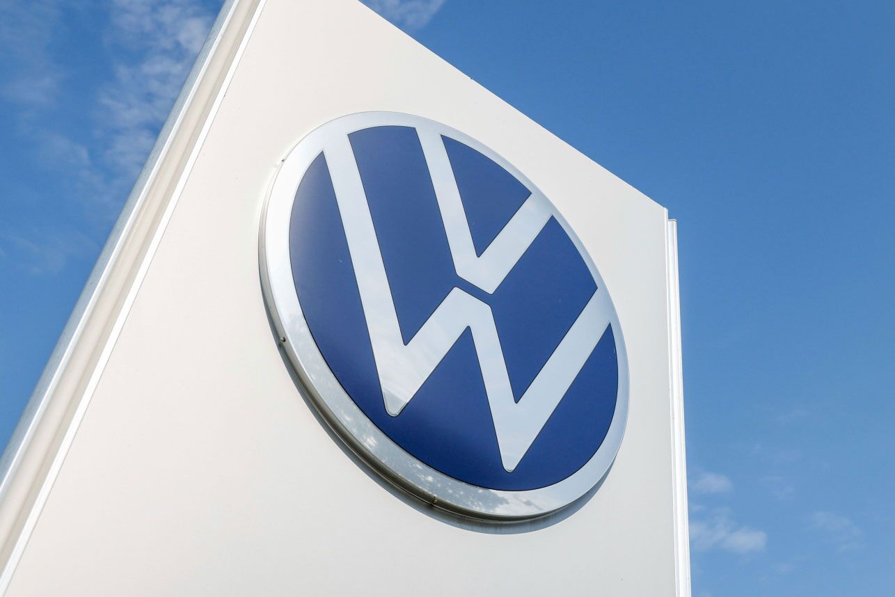 Volkswagen evita huelga en México tras acordar un aumento salarial de 13% Volkswagen evita huelga en México tras acordar un aumento salarial de 13%