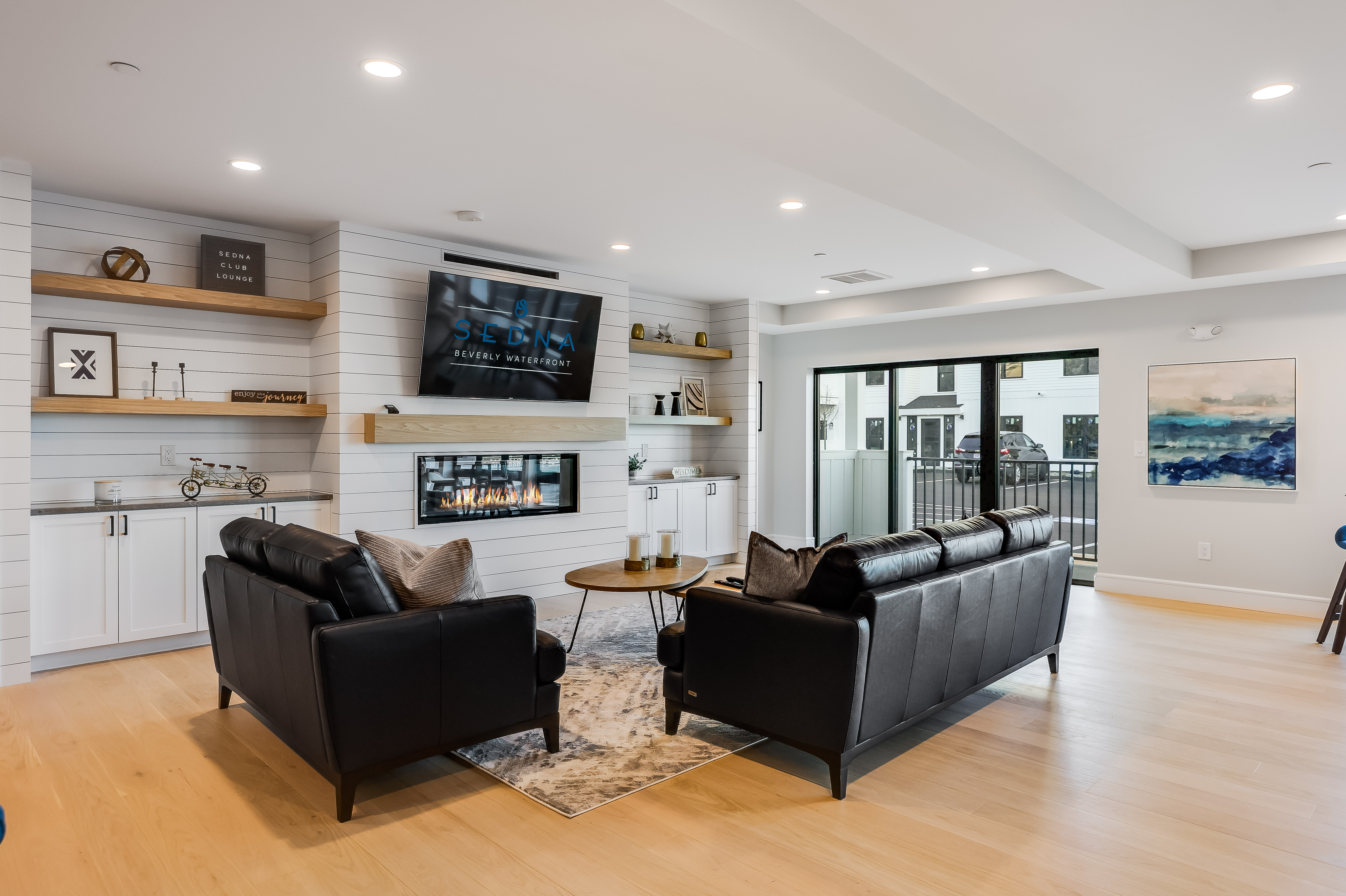 sedna-matt-surette-clubroom-kitchen