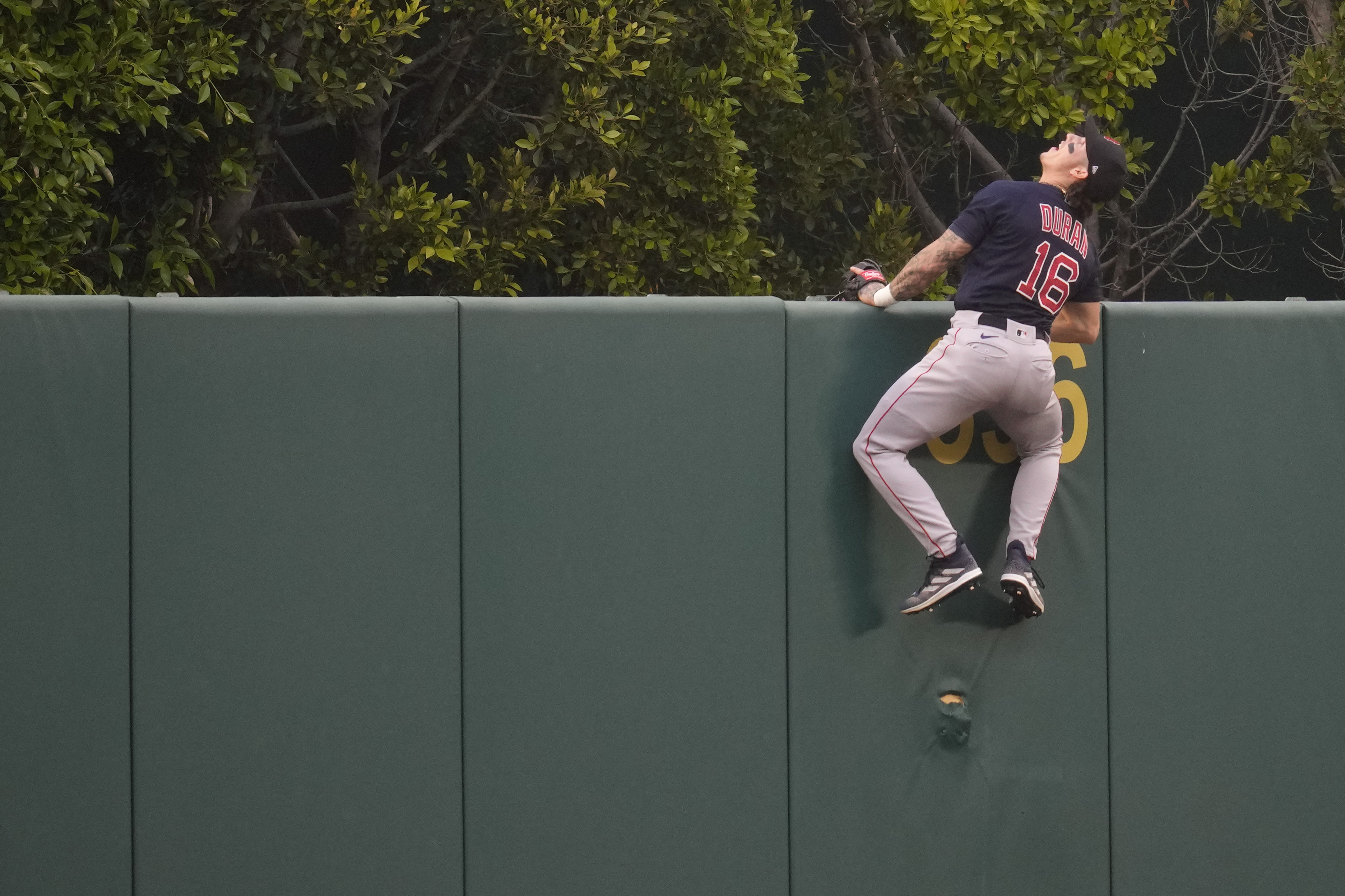 A laidback offseason proved restorative for Red Sox' Jarren Duran after his  tough 2022 - The Boston Globe