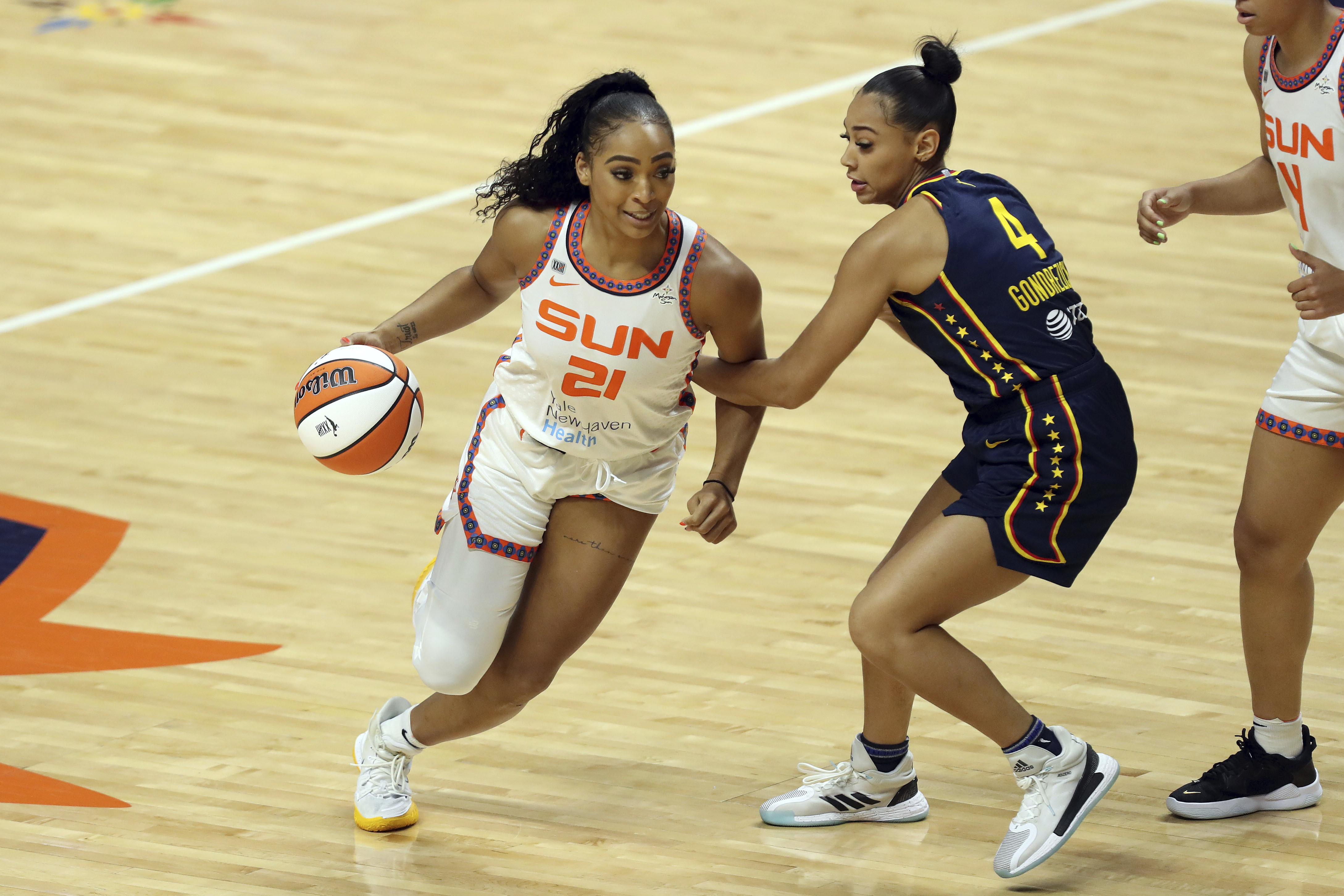 Jonquel Jones’s doubledouble leads Sun past Fever in WNBA The Boston