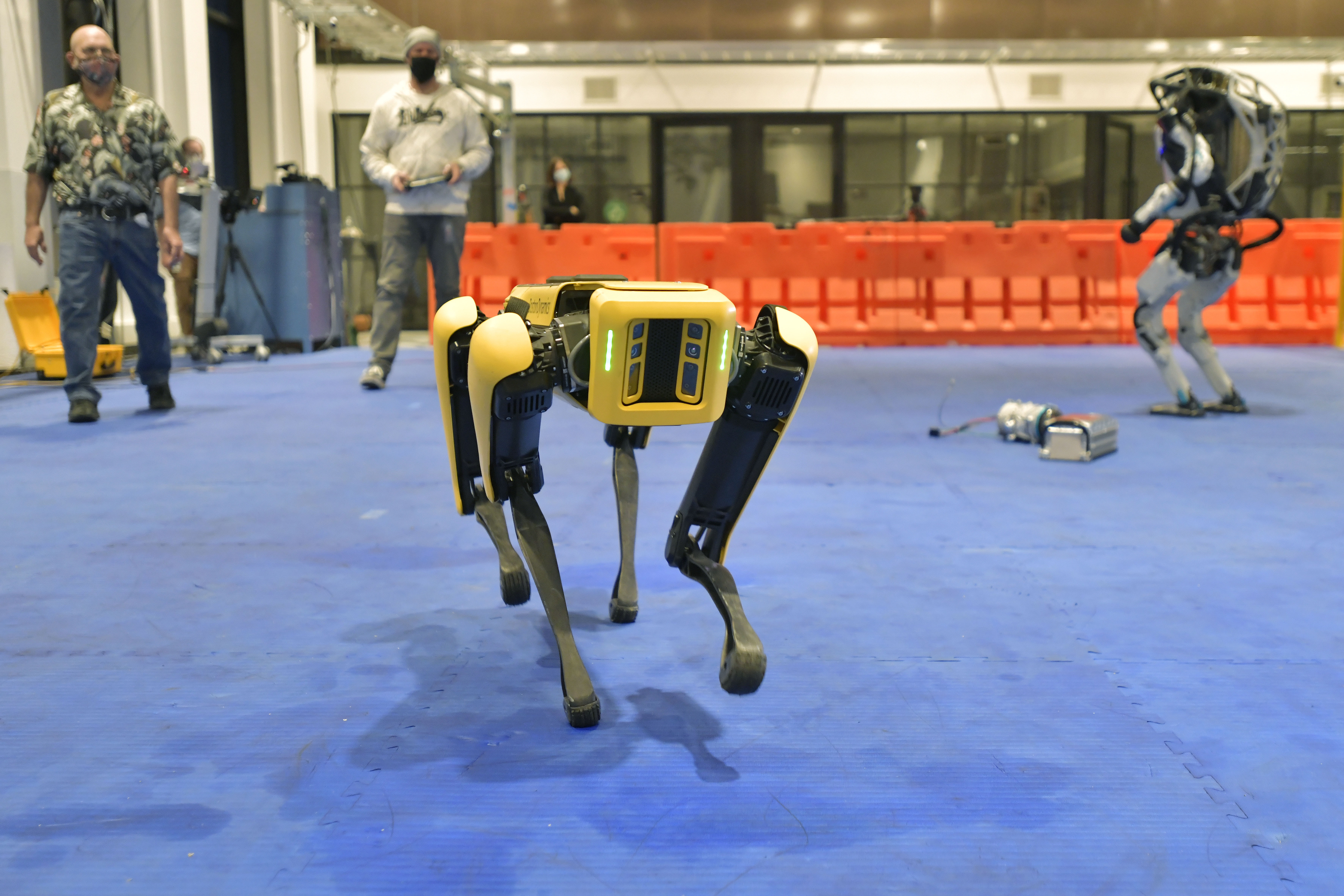 Boston Dynamics and agree to ban weaponized robots - The Boston Globe