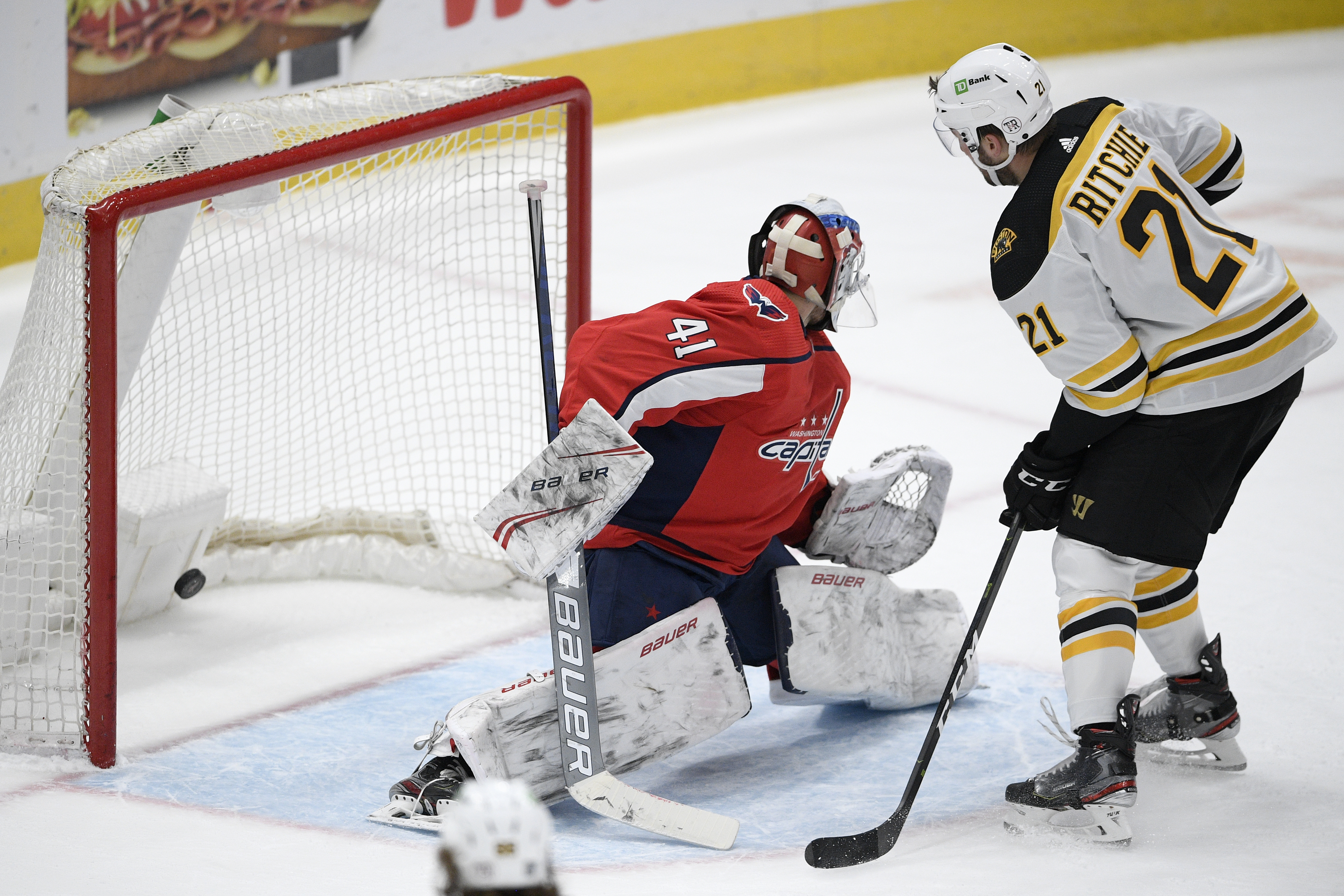 McAvoy scores in OT, Bruins snap Blues' 9-game win streak, Bruins