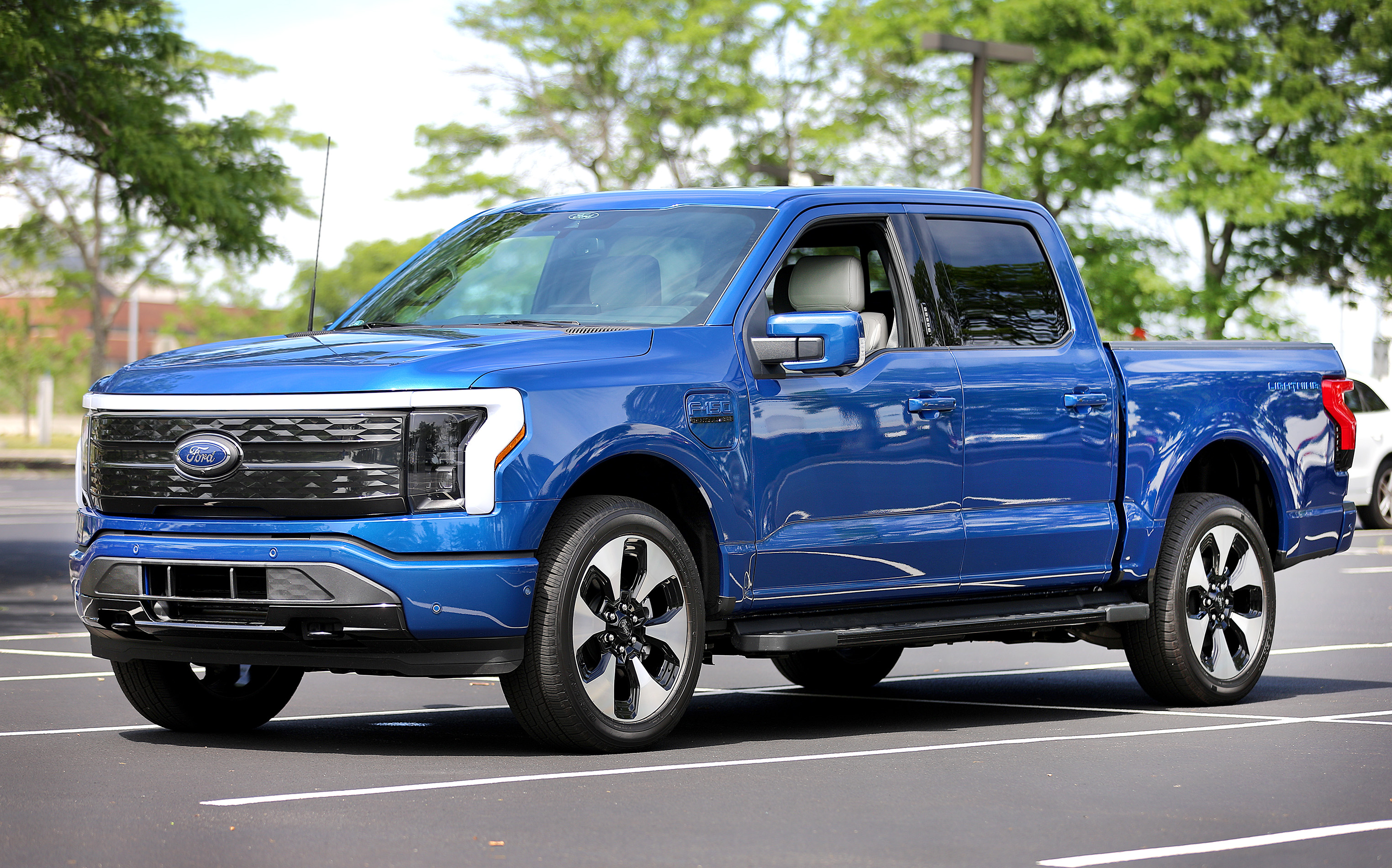 Frun Facts About the 2022 Ford F-150 Lightning's Frunk