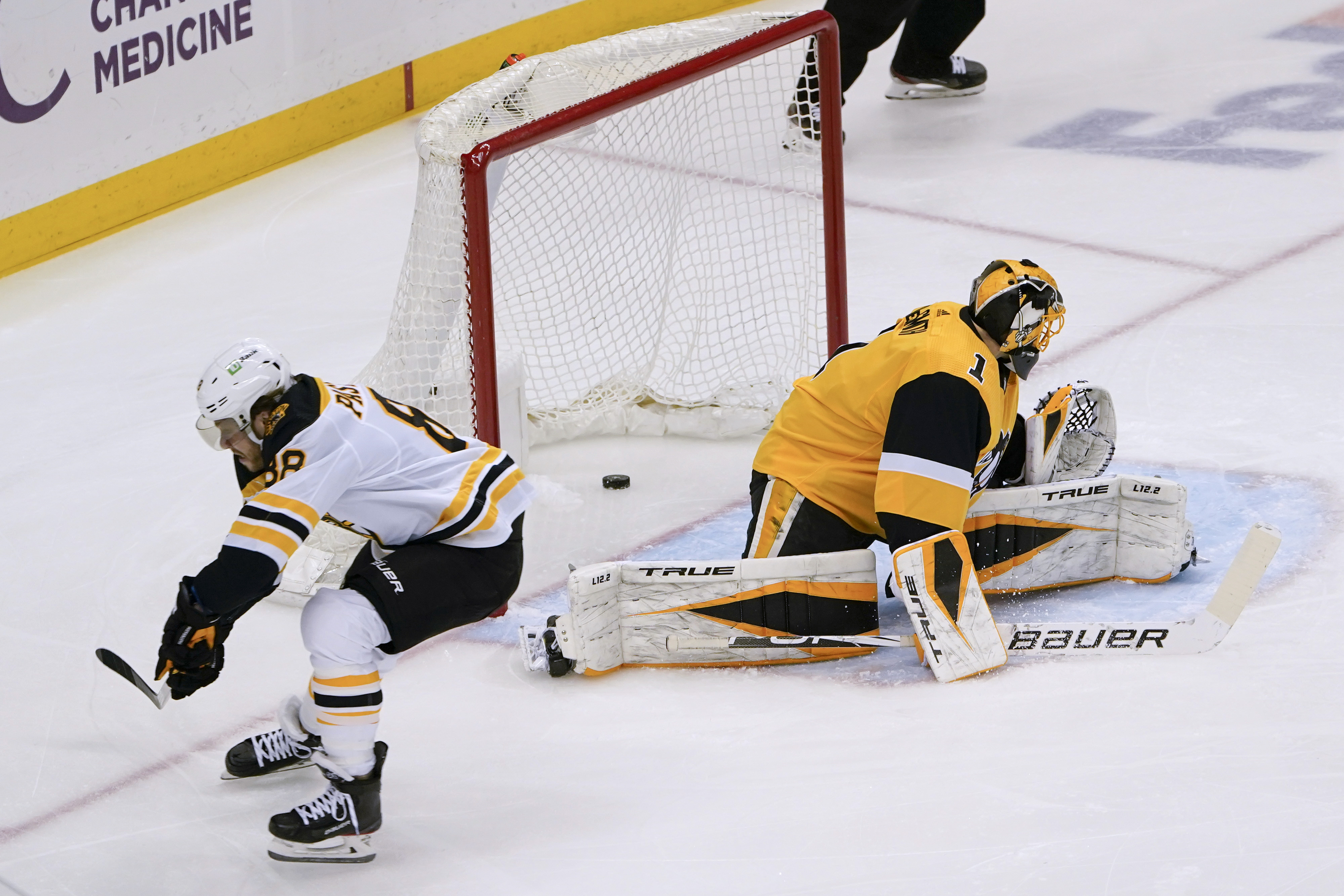 Boston Bruins on X: Daniel Vladar is taking over in goal and making his NHL  debut. #NHLBruins  / X