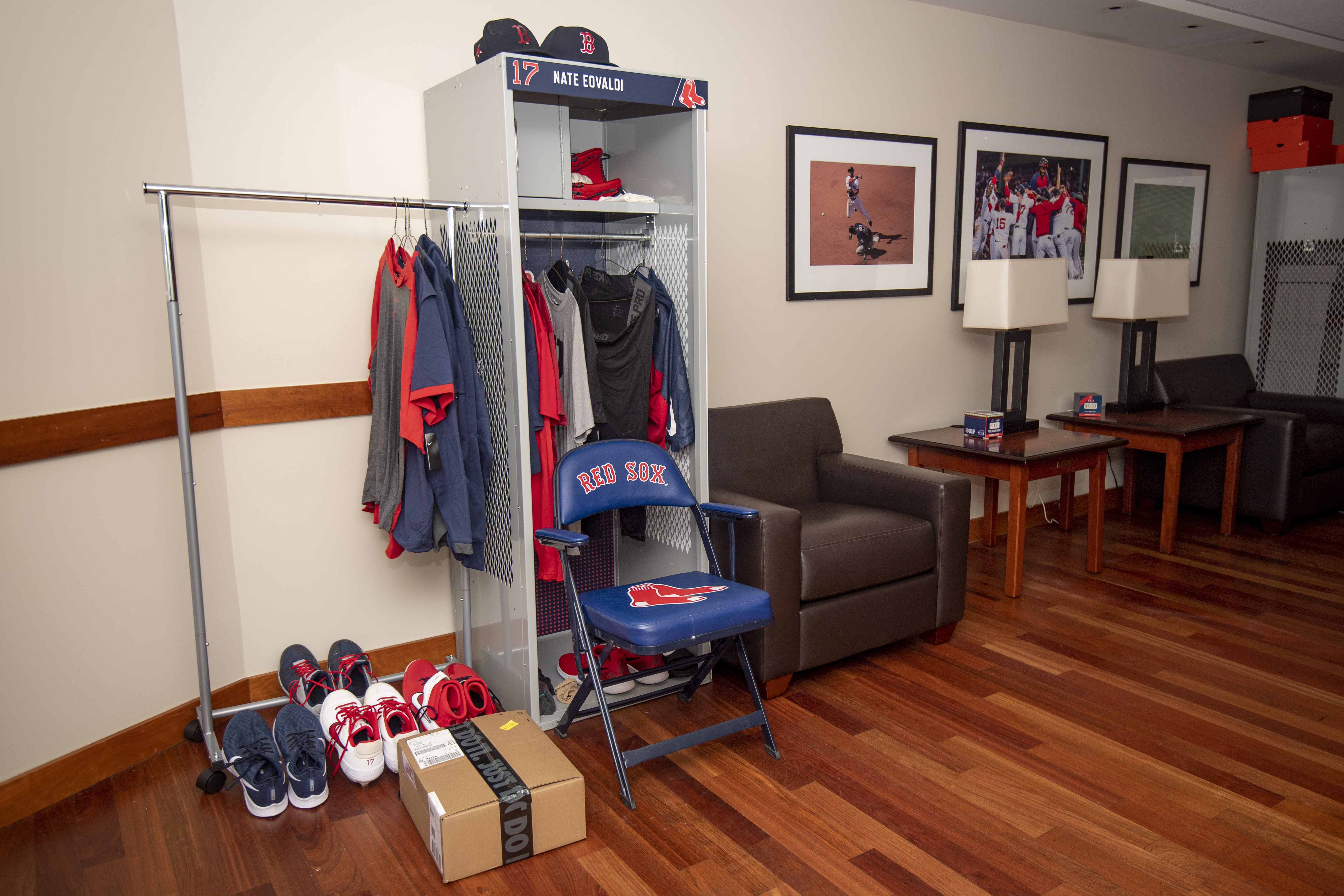 A peek inside the new Clubhouse at Fenway : r/baseball