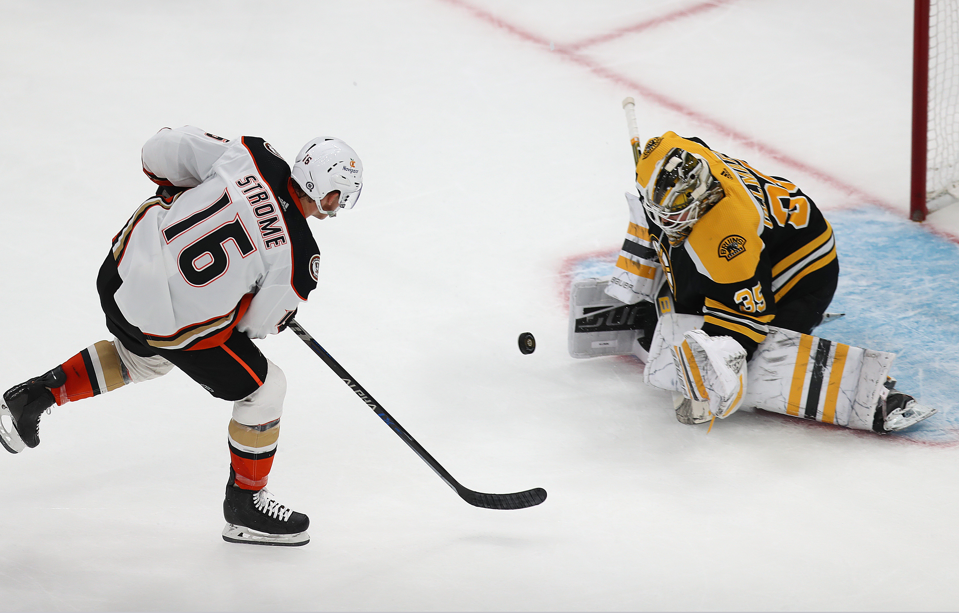 Bruins' Linus Ullmark scores rare goalie goal in win over Canucks 