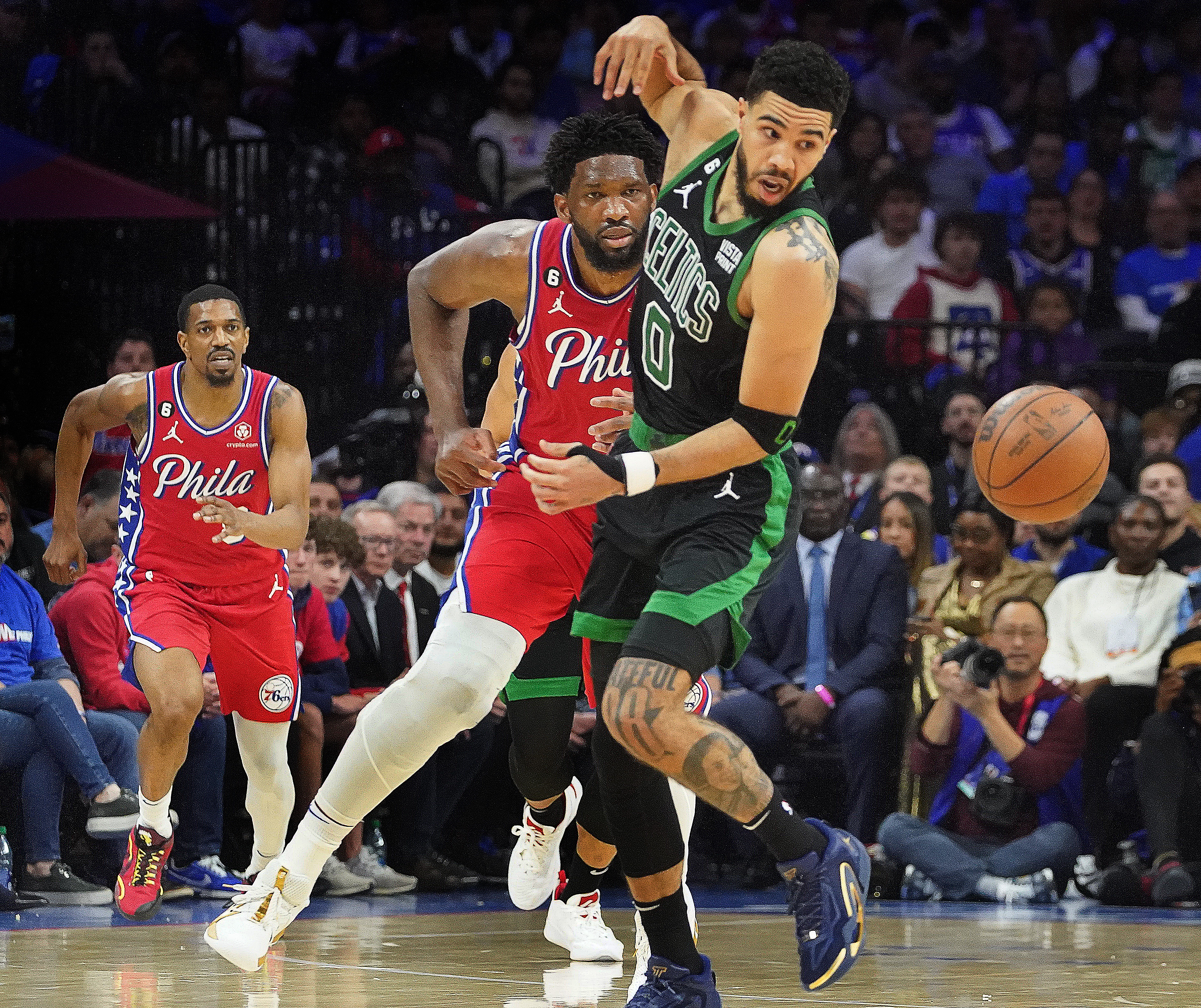 Jayson Tatum Shines as Boston Celtics Blow Out 76ers in Game 7 - The New  York Times
