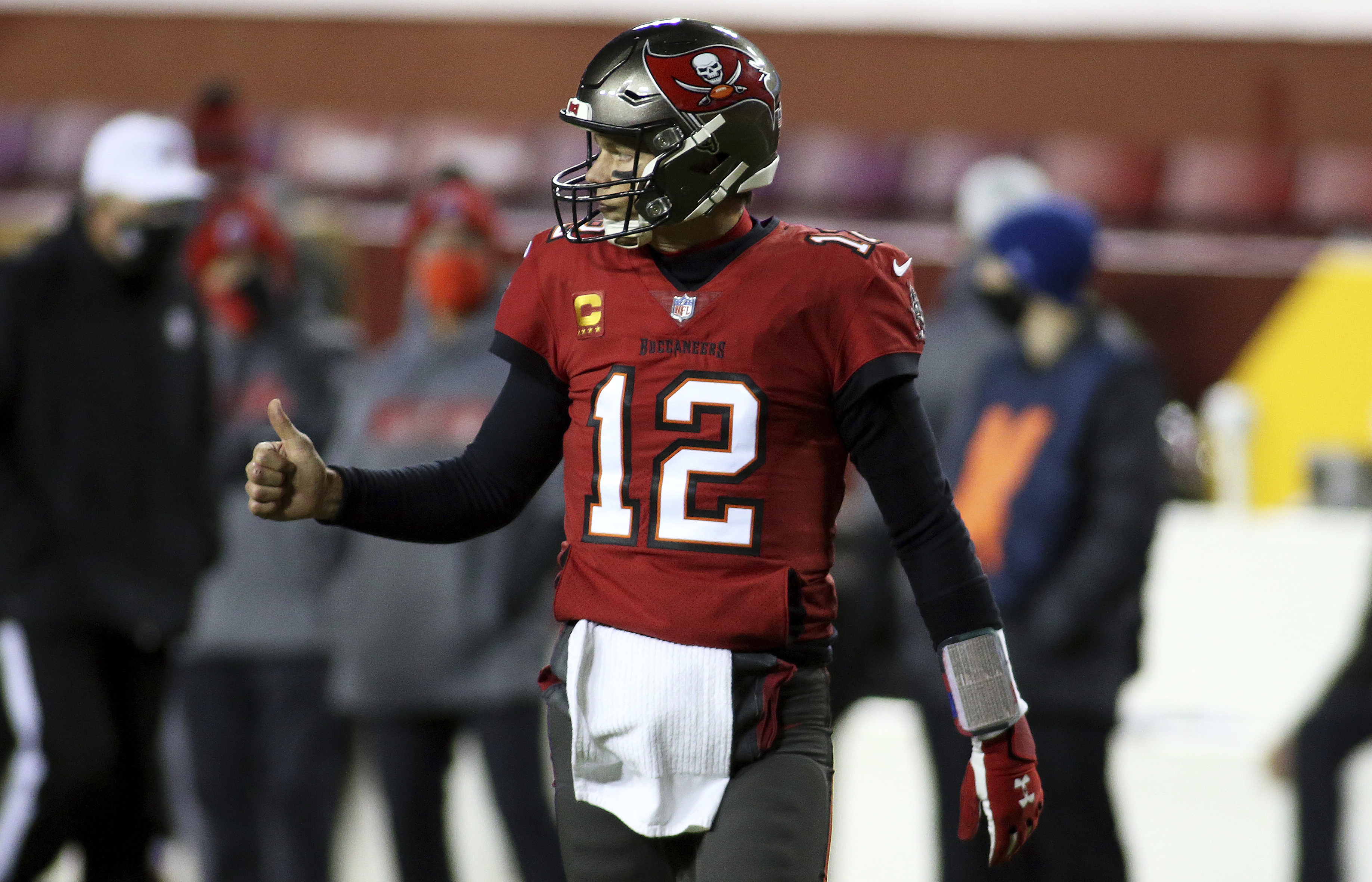 It was vintage Tom Brady and other observations of the Bucs' wild-card win  - The Boston Globe