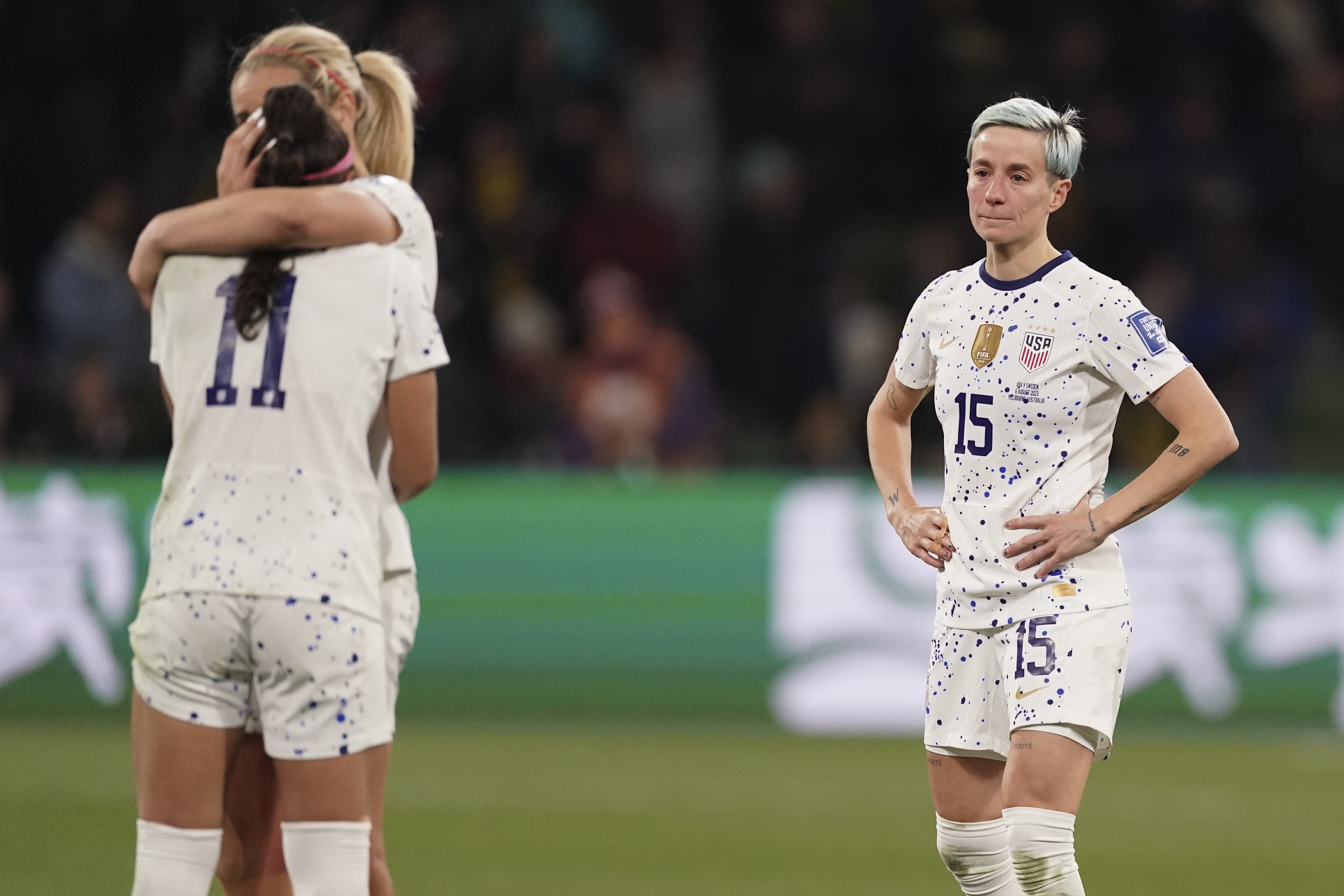 US loses to Sweden on penalty kicks in its earliest Women's World