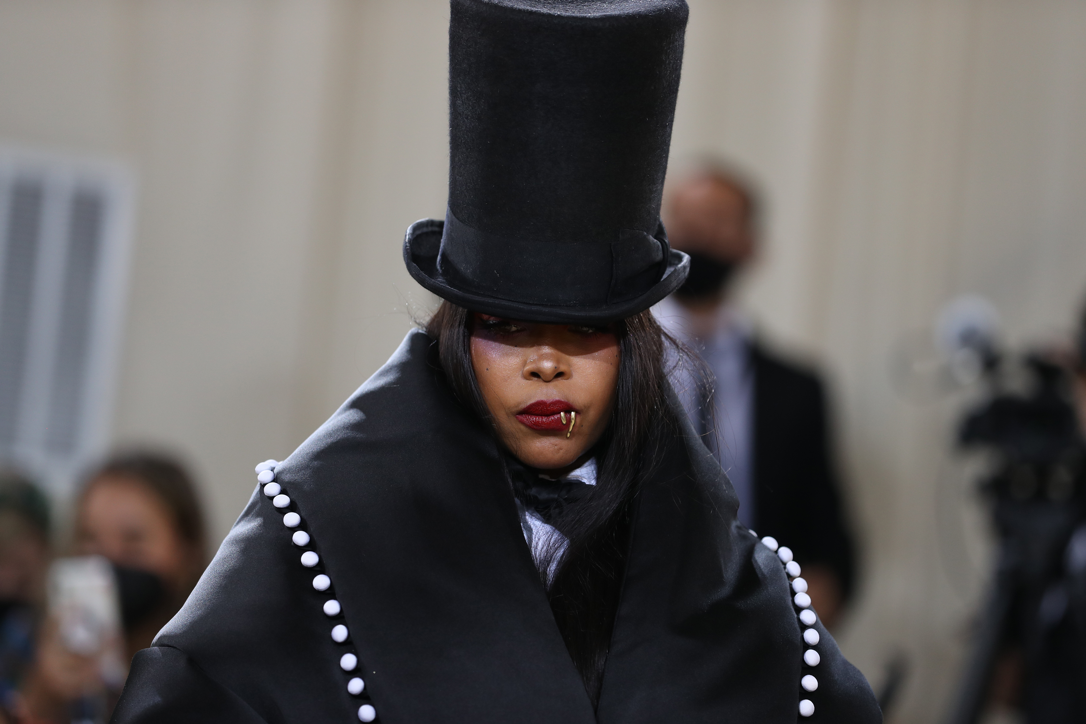 Erykah Badu.
