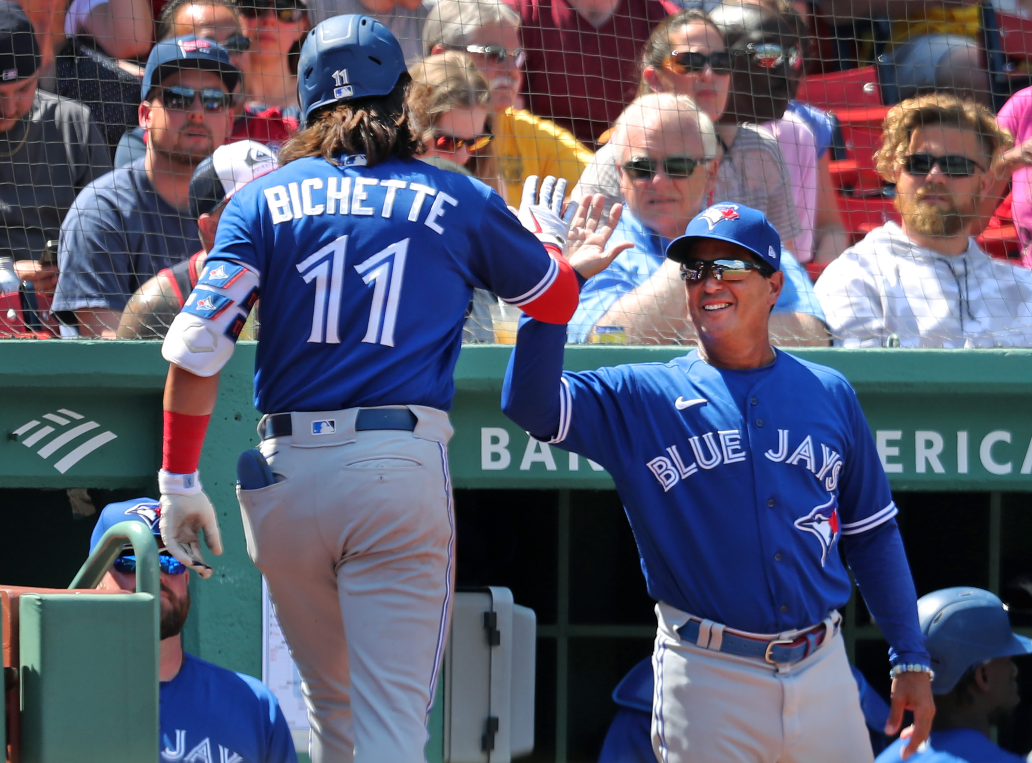 Bo Bichette returns to the dugout after his fifth-inning homer Sunday.