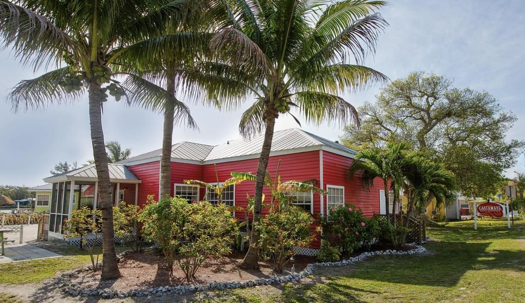 The Beaches of Fort Myers & Sanibel are offering secluded cottage rentals for a “bubbled” vacation on the barrier islands of Sanibel and Captiva.