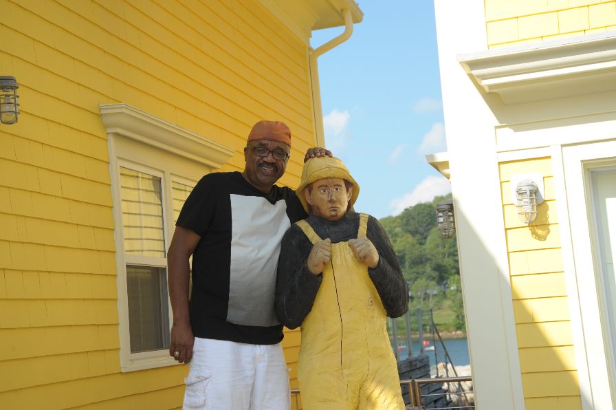 Leonard Lee in Cuba.