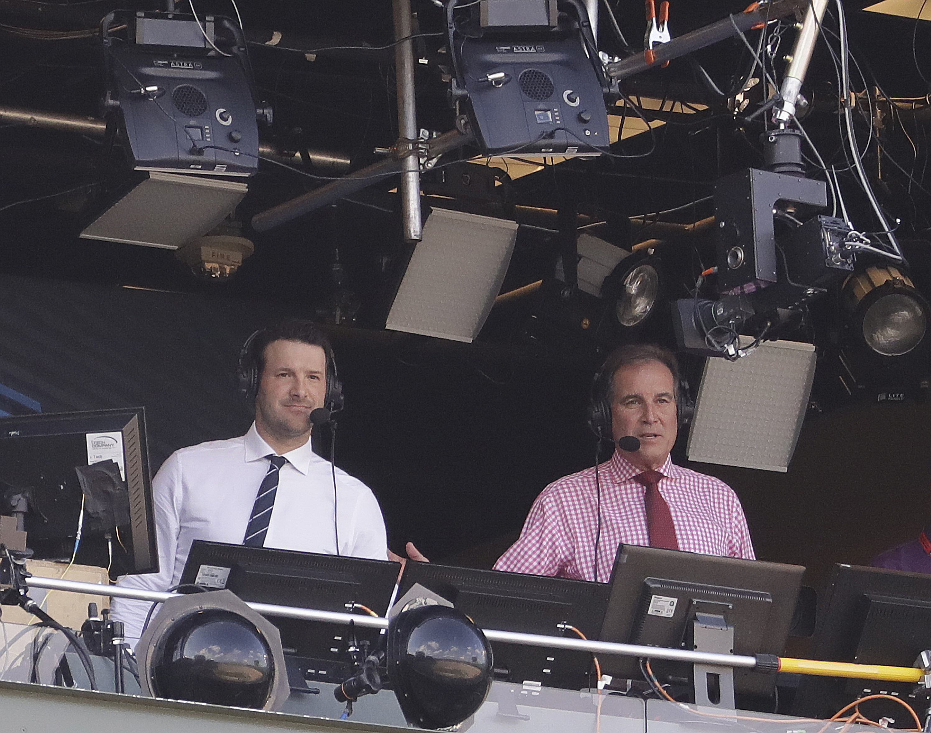 Jim Nantz and Tony Romo will be on the call for CBS in Super Bowl LV.