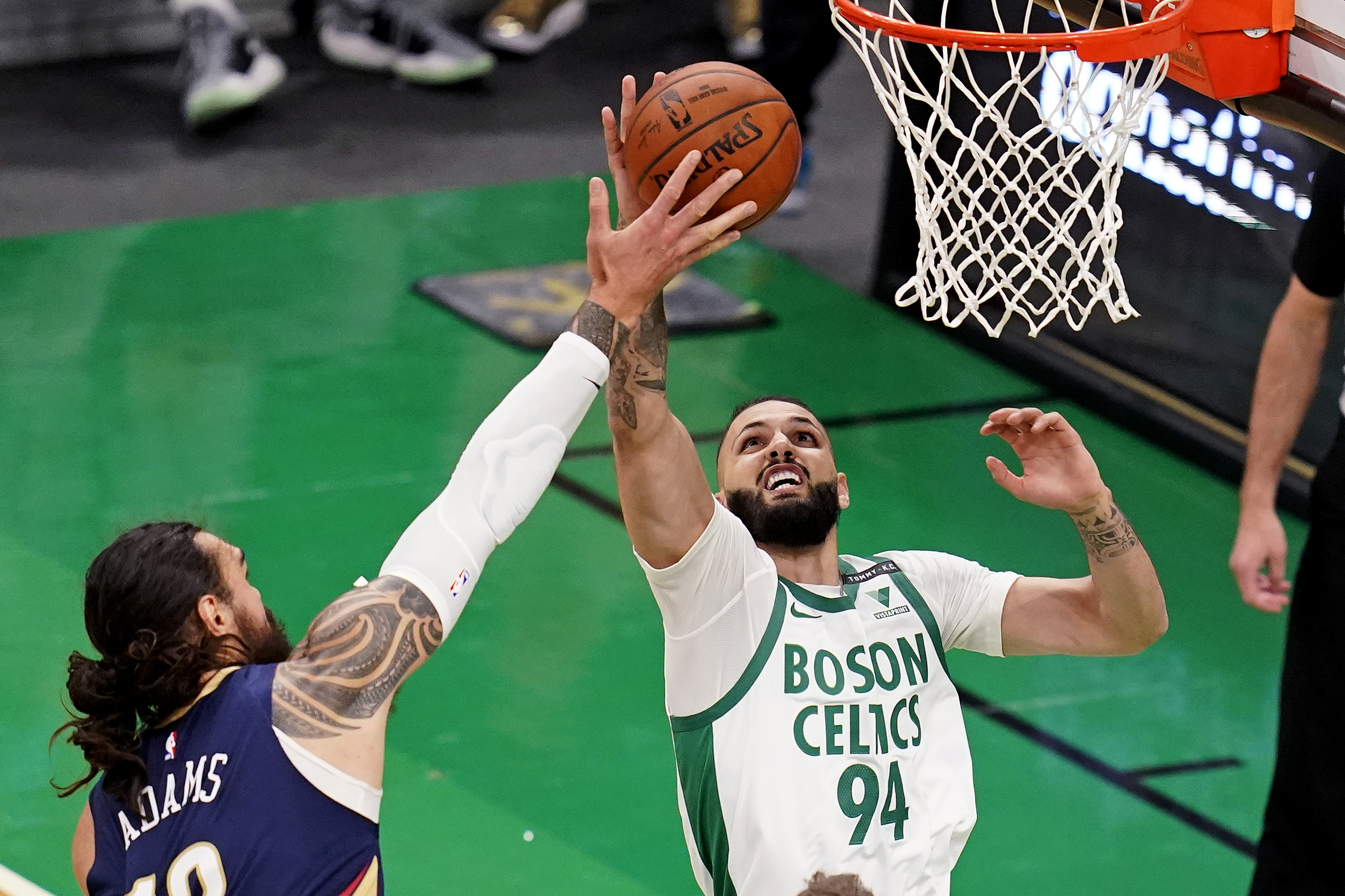 Evan Fournier Says He S Able To Do A Lot Of Things And The Celtics Need Him To Do Exactly That The Boston Globe