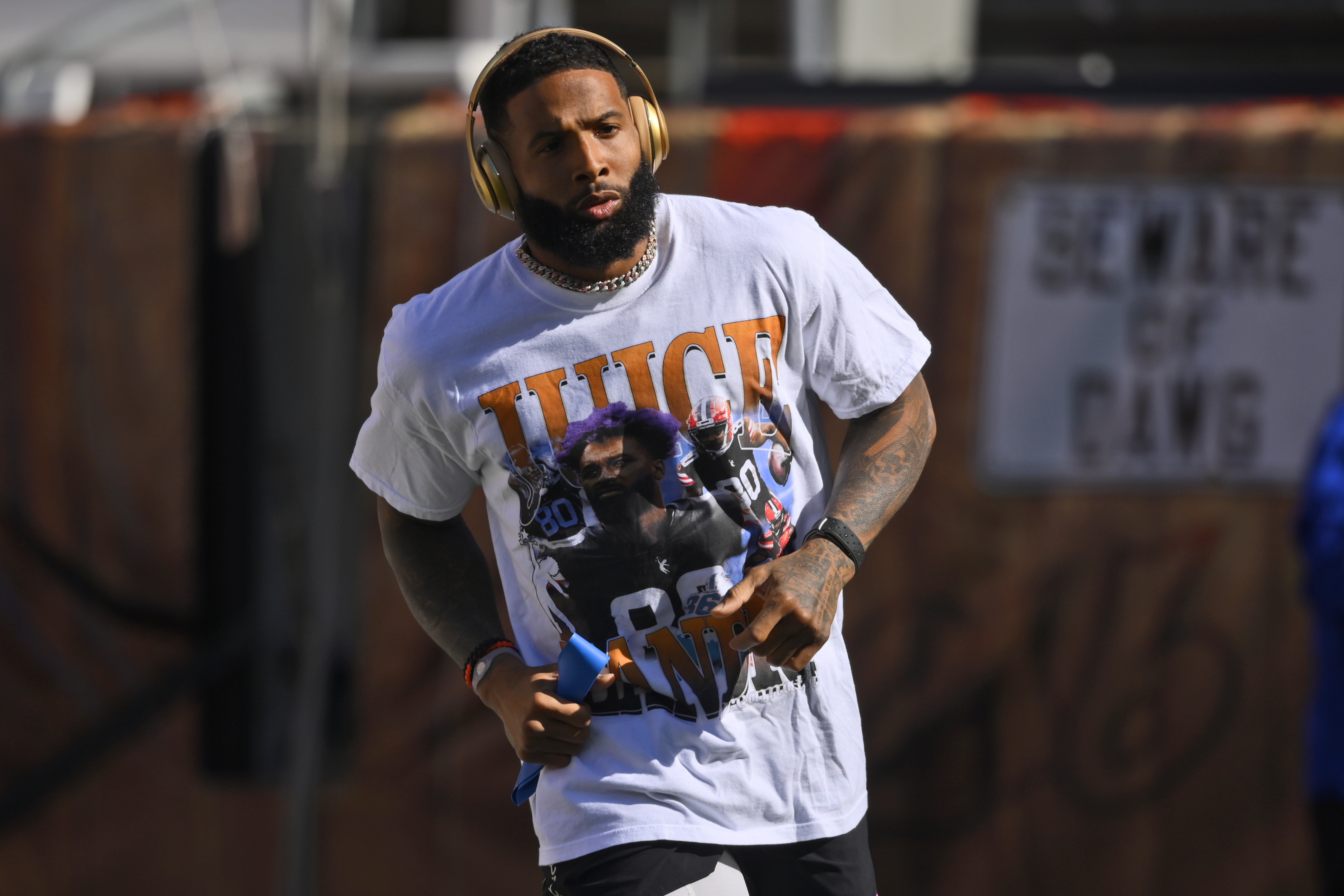 Odell Beckham Jr. wastes no time getting back in the mix with