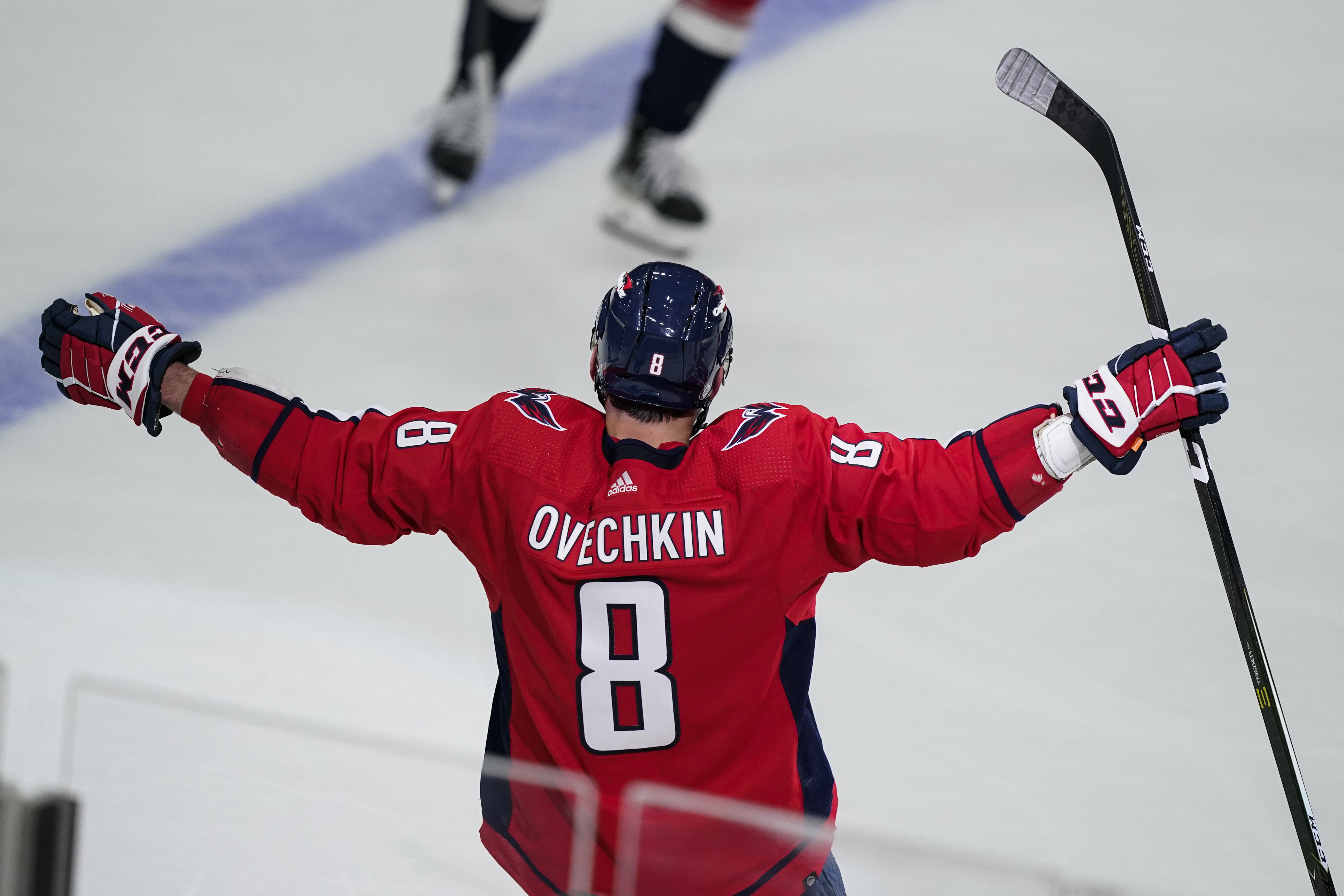 Capitals' Alex Ovechkin scores twice after big Rangers hit