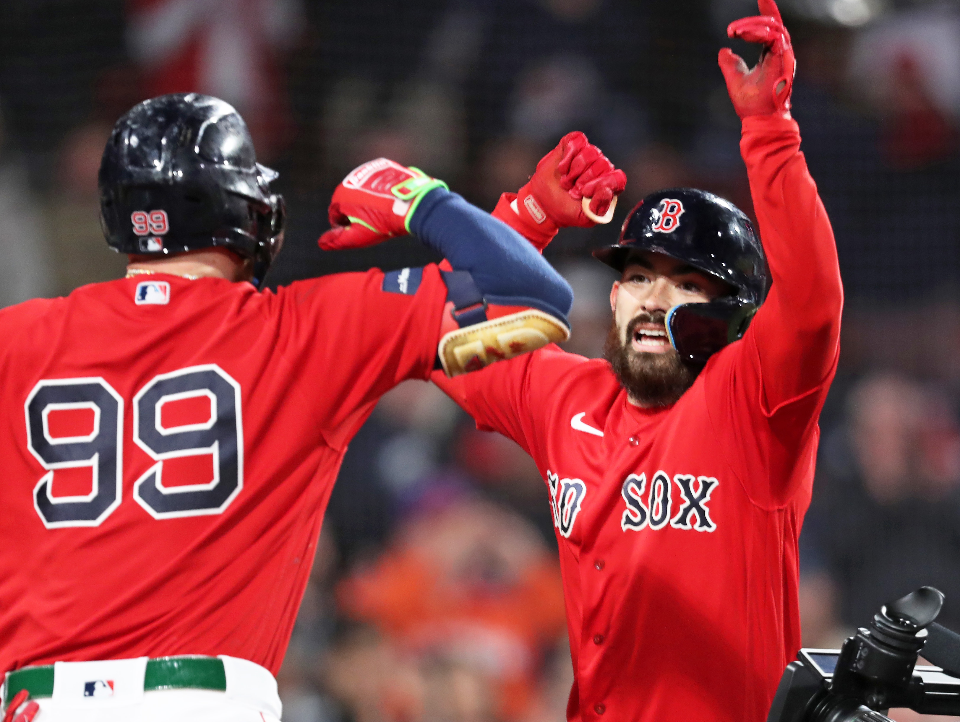 Red Sox recover from Tanner Houck's rough fifth inning, beat Blue Jays on Connor  Wong's second homer of the night - The Boston Globe