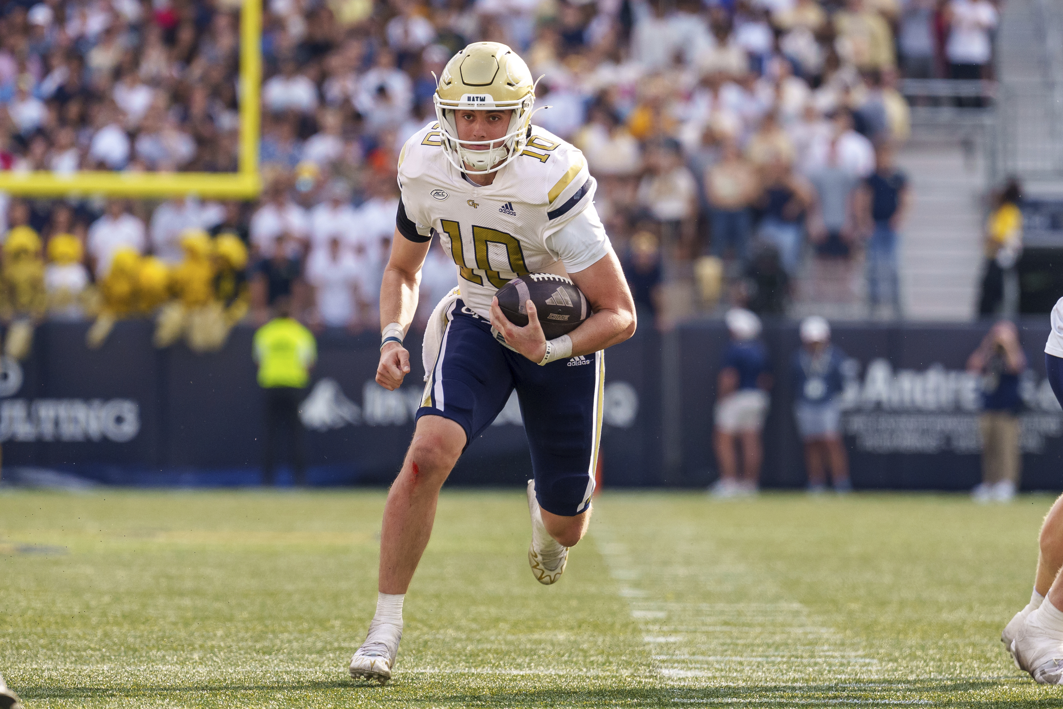 Haynes King, Georgia Tech hand No. 4 Miami its first loss