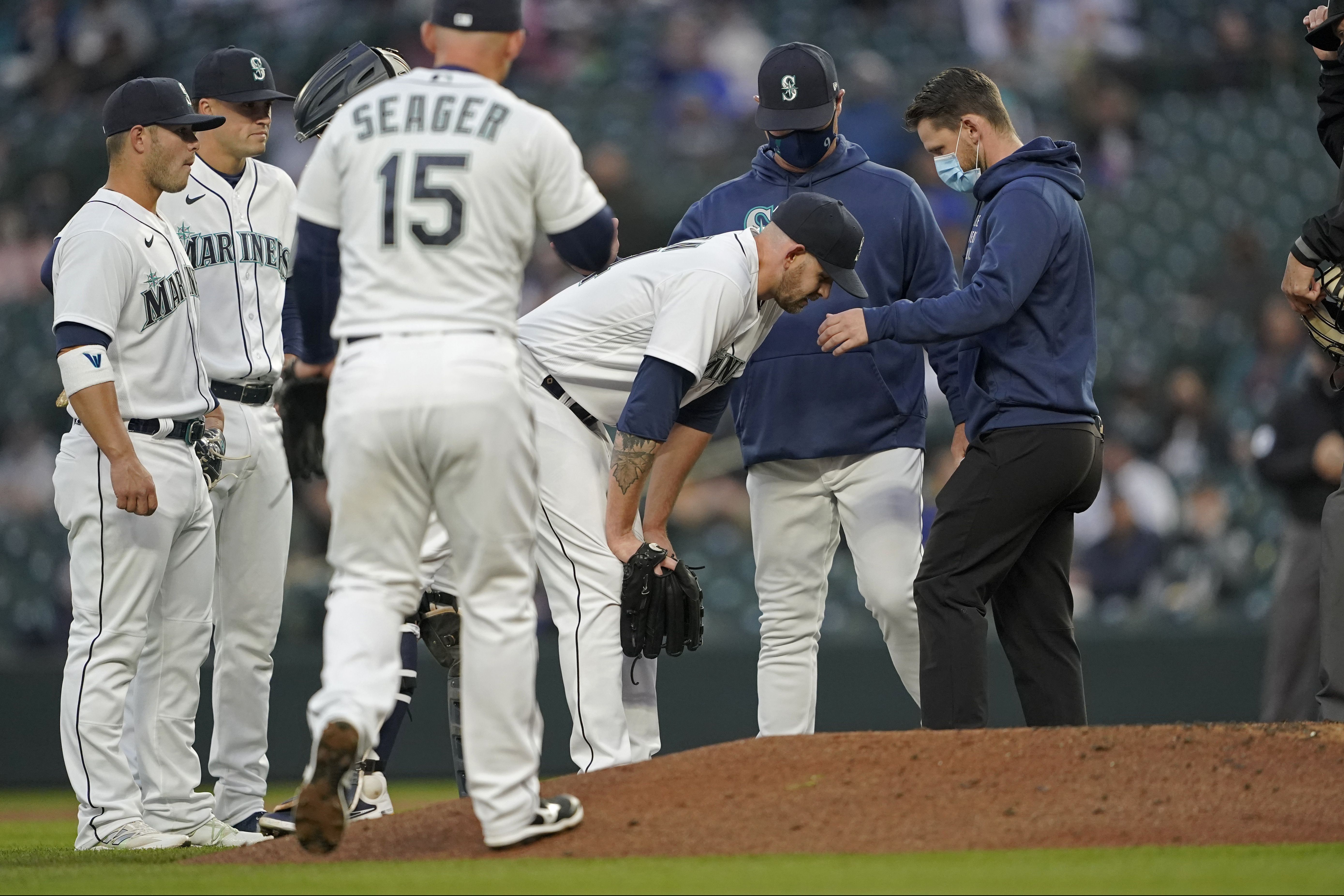 James Paxton's trade value gets bump with AL Pitcher of the Month honors -  CBS Boston