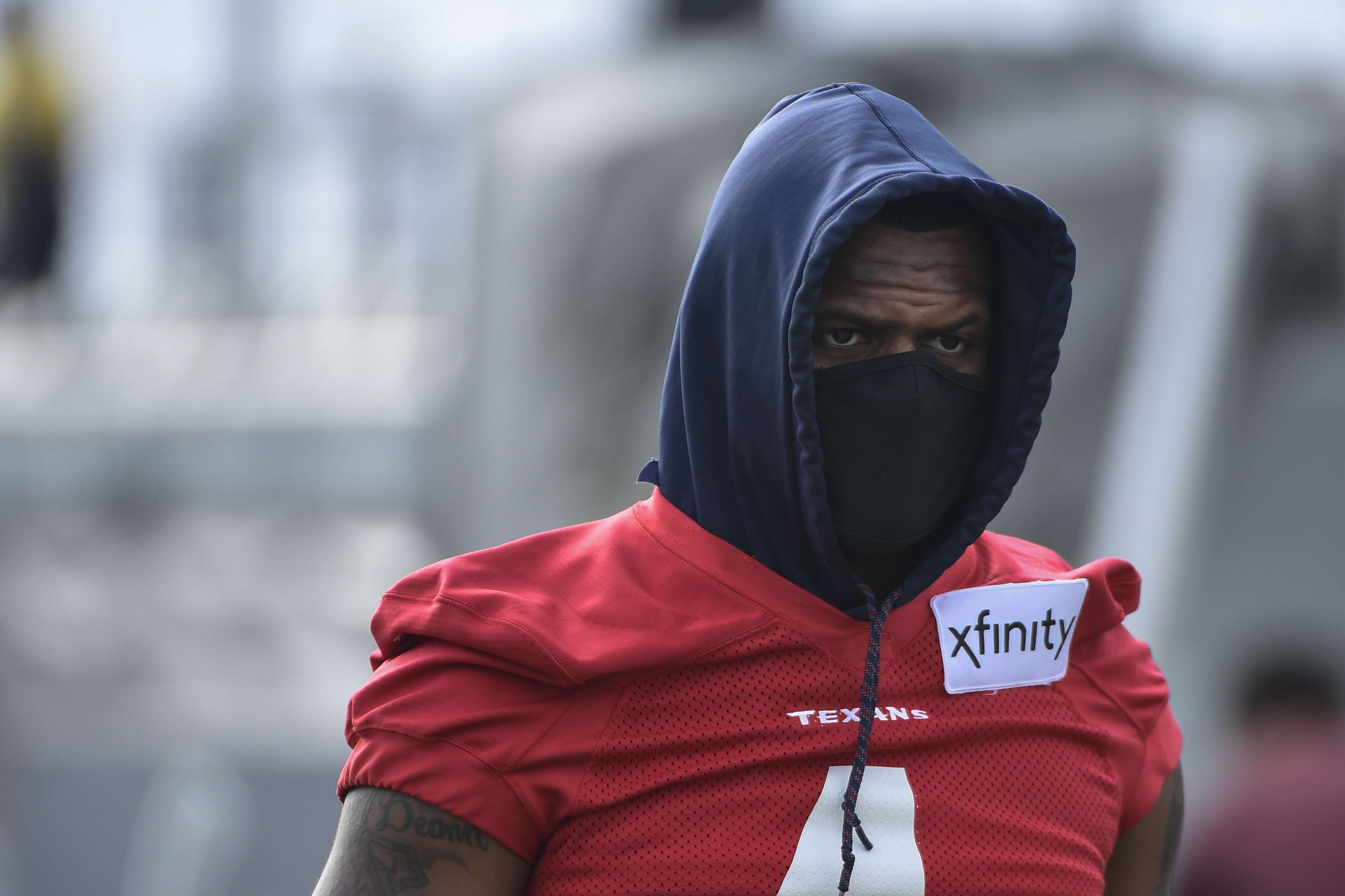 QB Lamar Jackson noncommittal about Covid-19 vaccine after