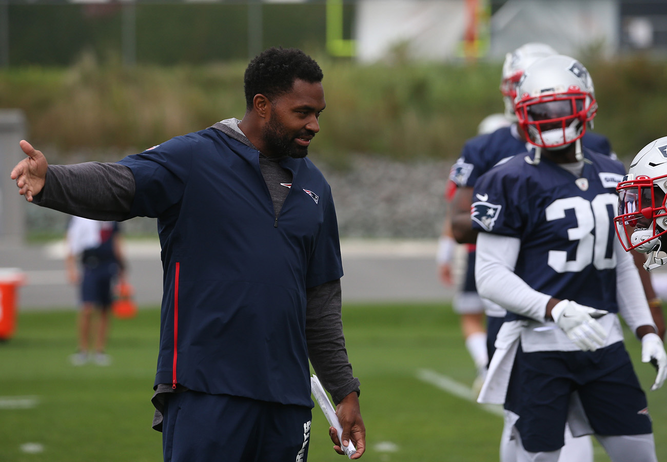 Reworked contract will keep Jerod Mayo with Patriots