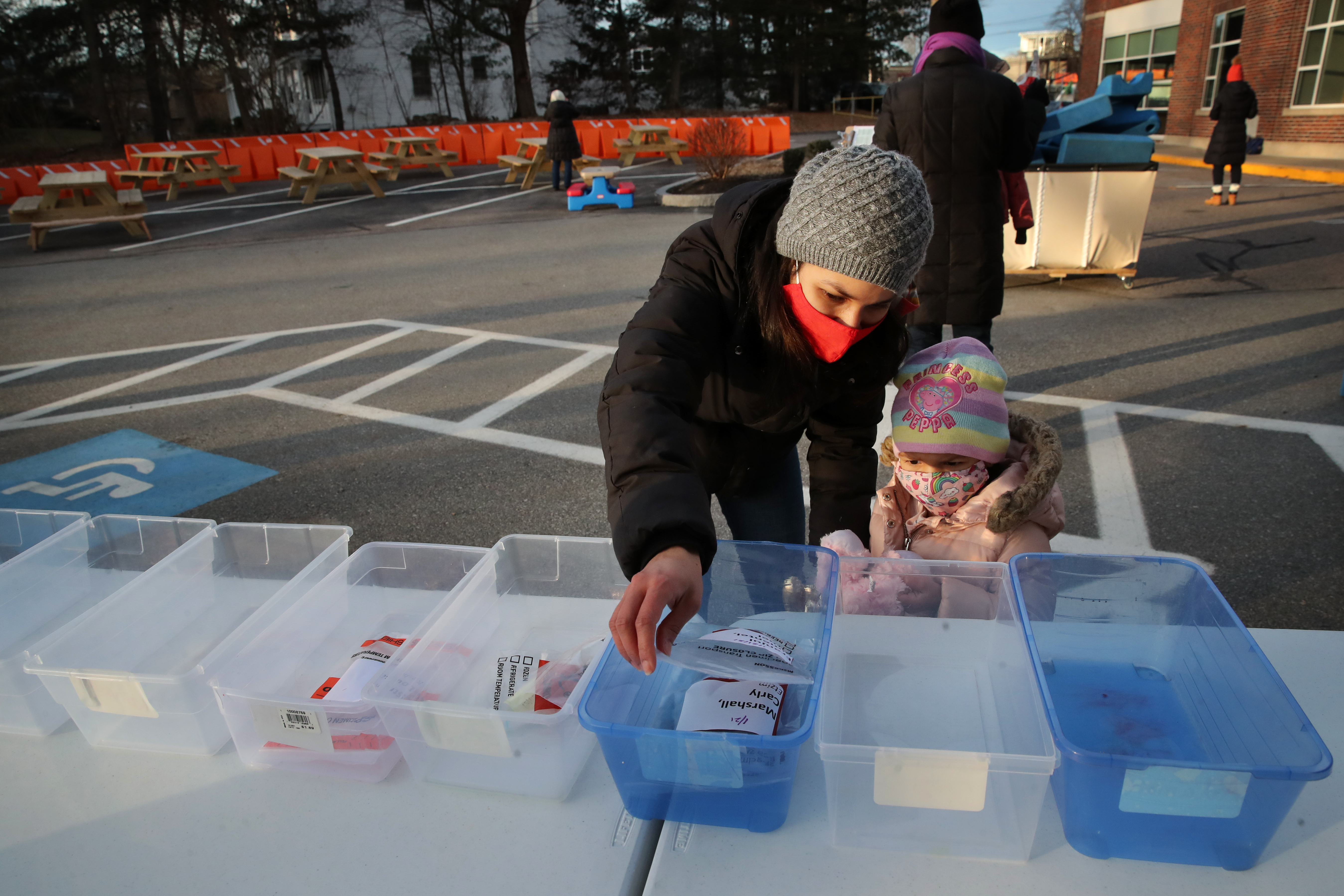 Massachusetts board agrees to early education mask policy The