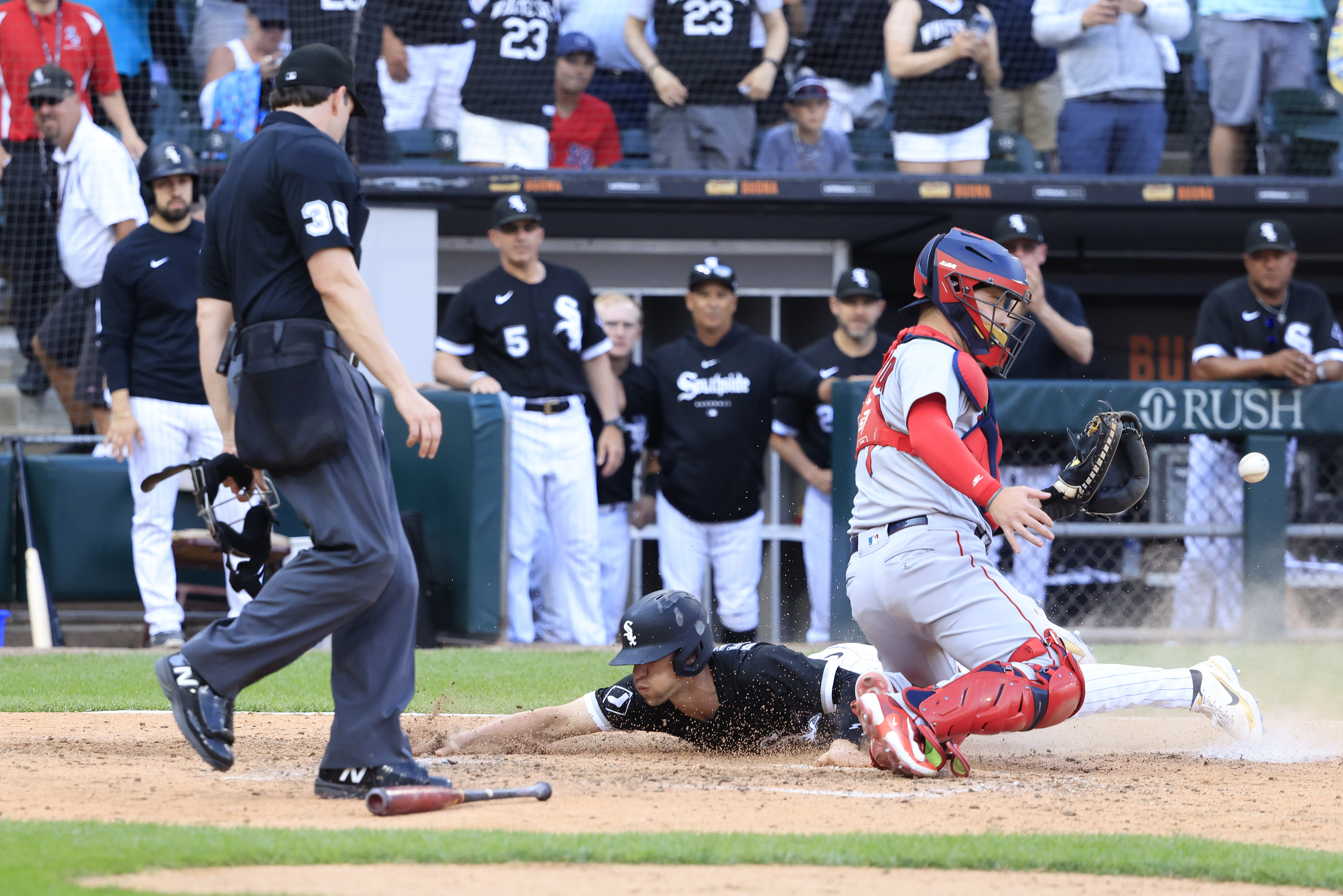 Return of Elvis (Andrus): The White Sox bring their spark plug back - South  Side Sox